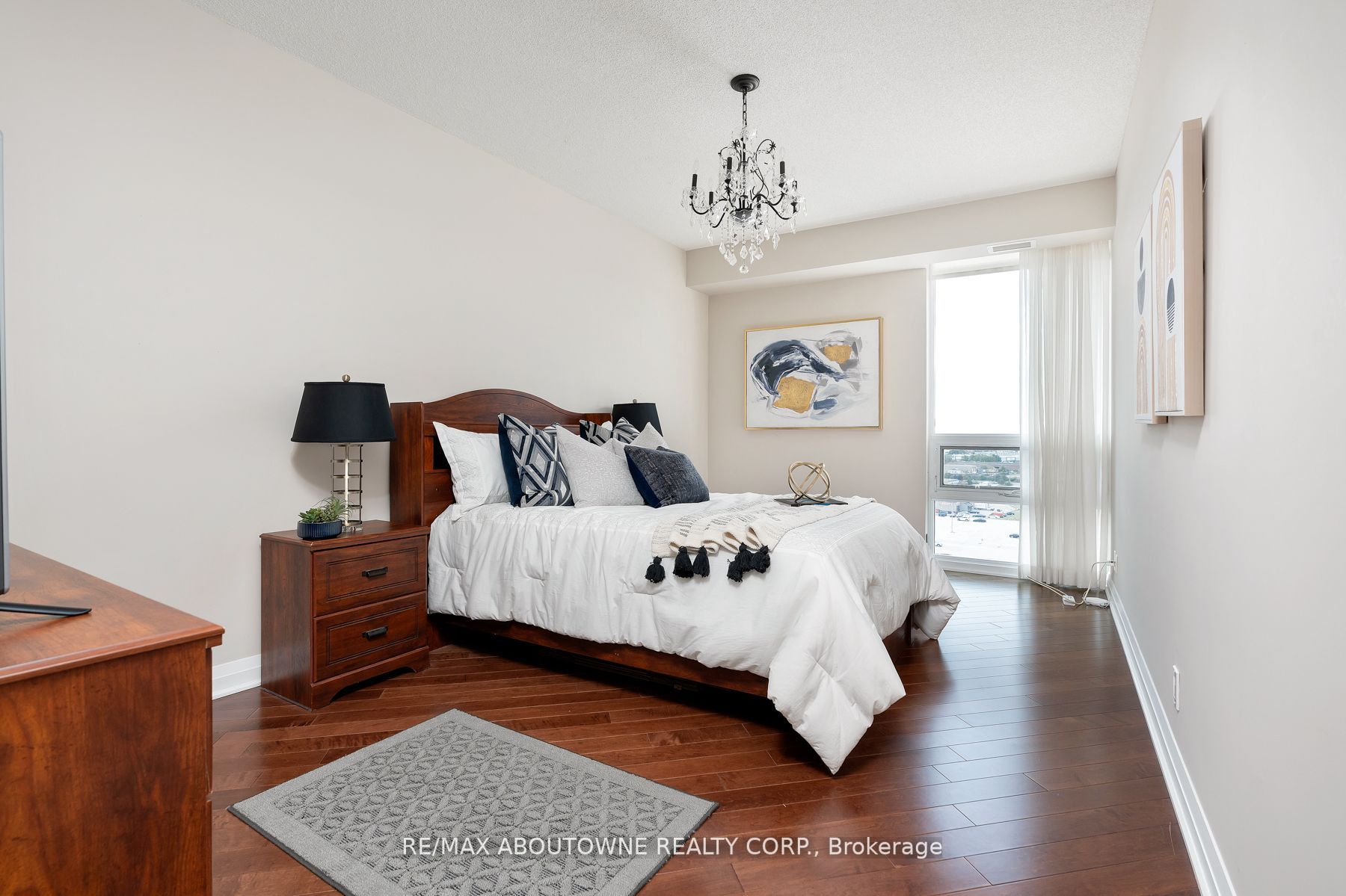 1055 Southdown Rd, #1202