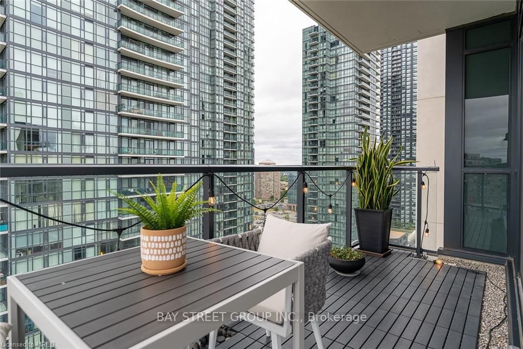 4085 Parkside Village Dr, #2104