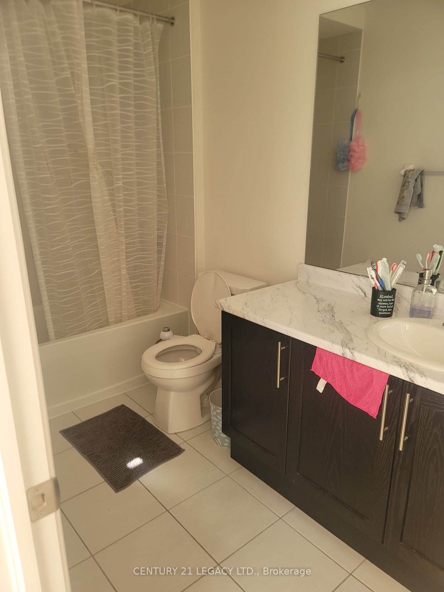 4 Queenpost Drive