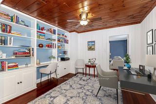 123 Elizabeth St S