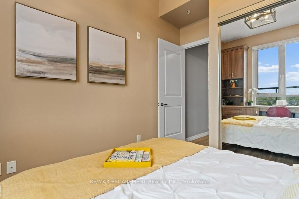 5001 Corporate Dr, #703