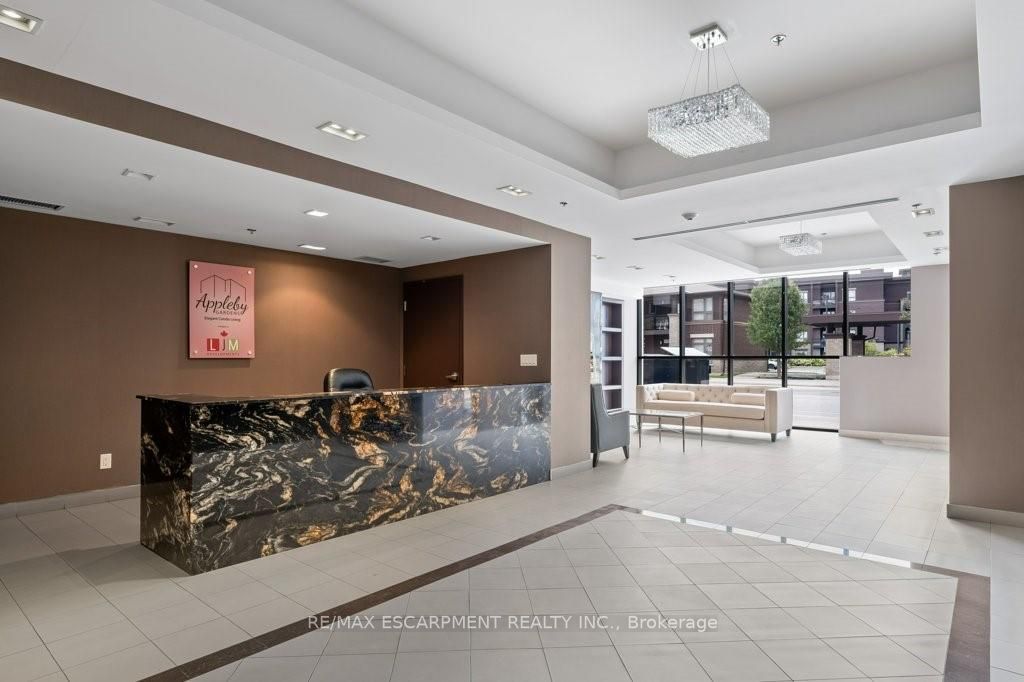 5001 Corporate Dr, #703