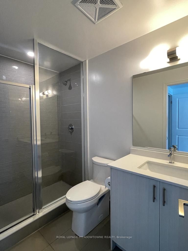 1050 Main St E, #603