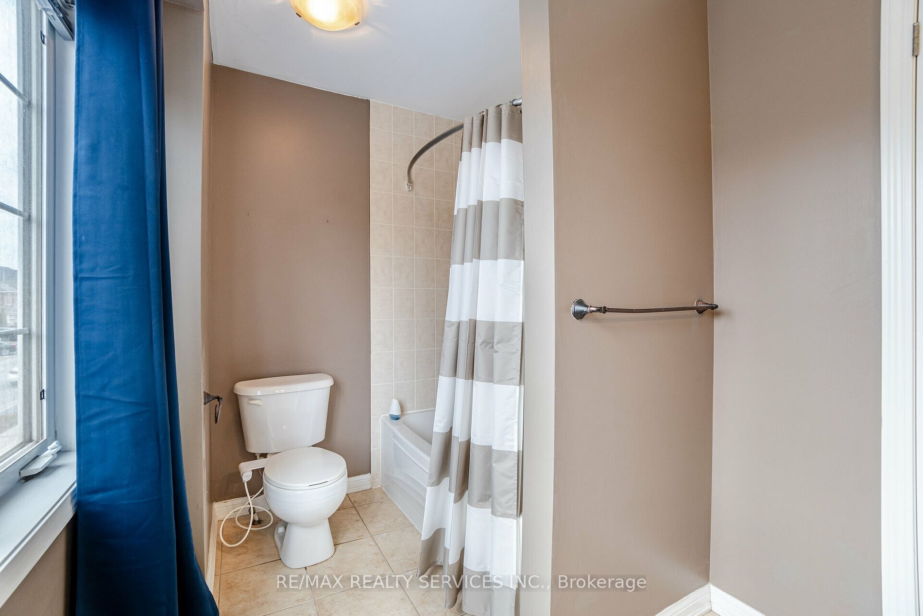 204 Prosser Circ