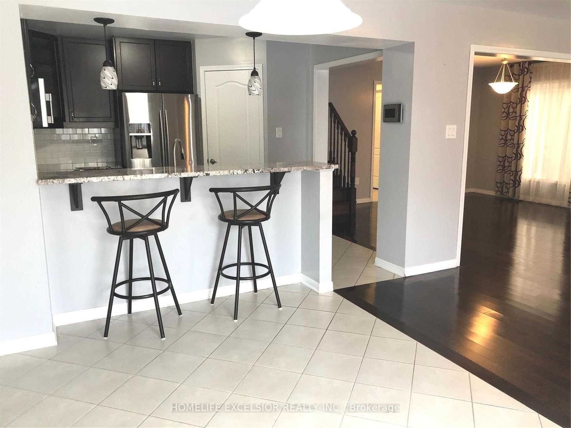 502 Mcferran Cres