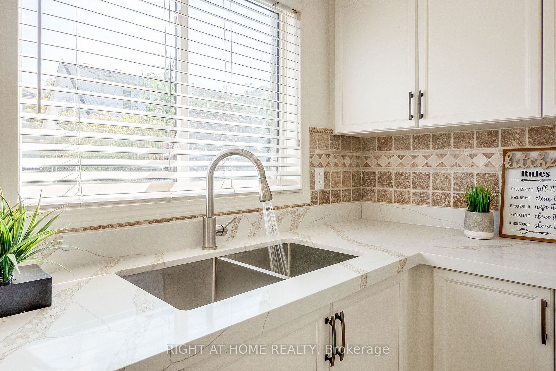 1428 Clark Blvd, #Upper