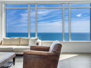 1926 Lake Shore Blvd W, #3906