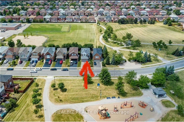 77 Black Forest Dr, Brampton