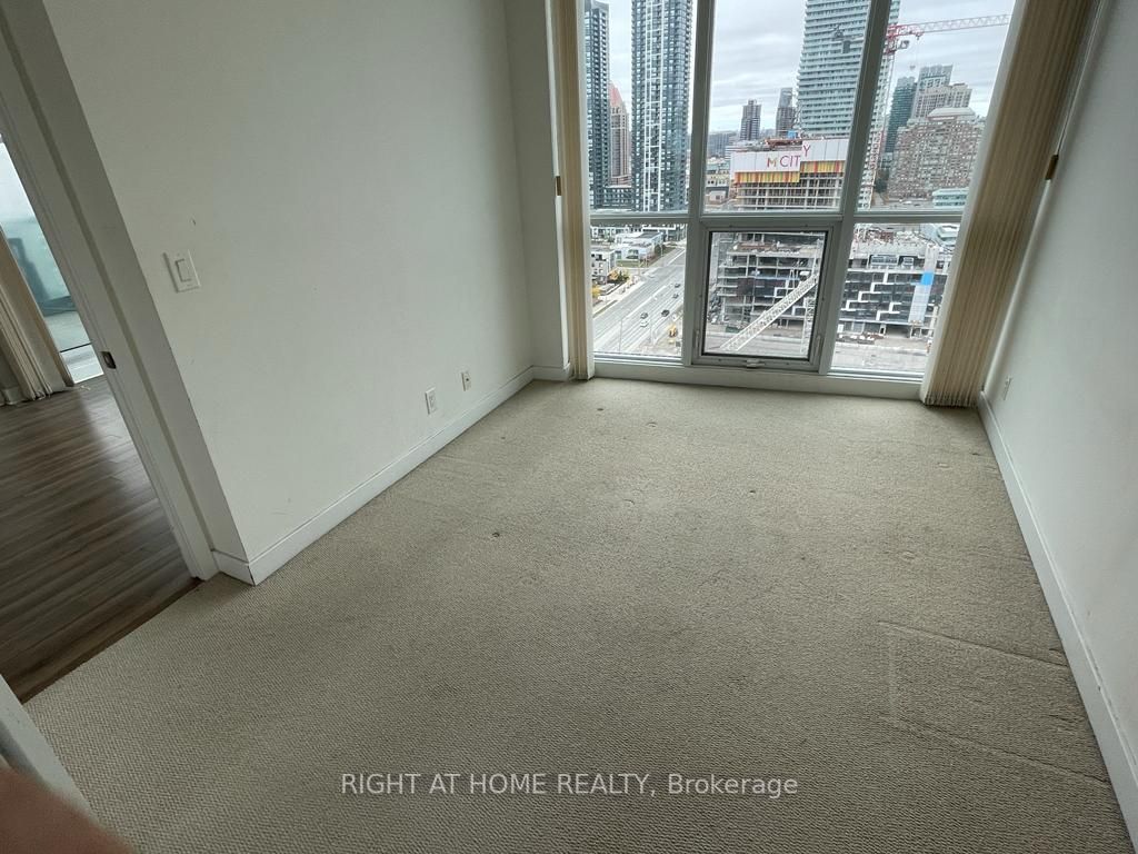 3985 Grand Park Dr, #2001