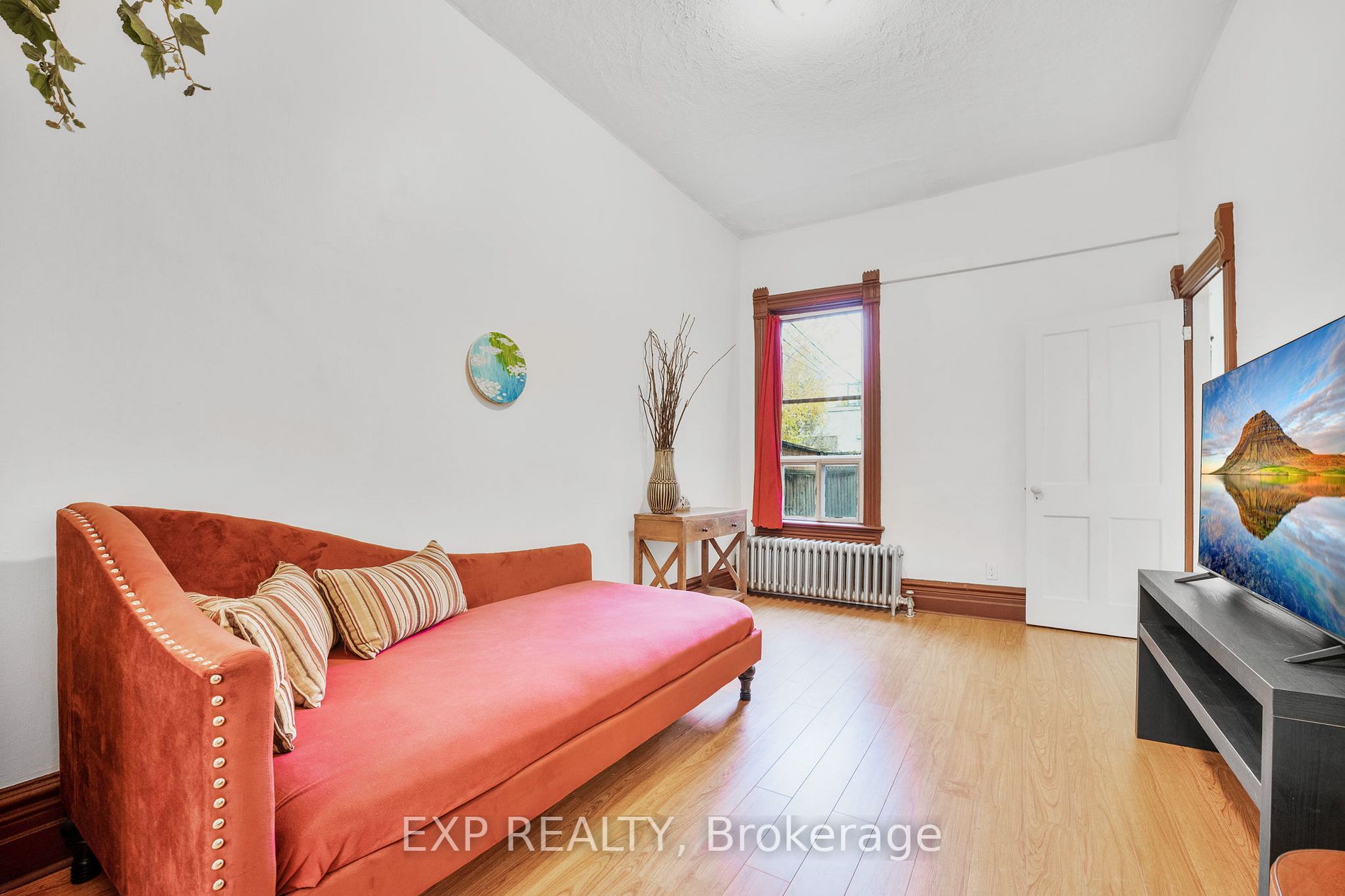 99 Mulock Ave
