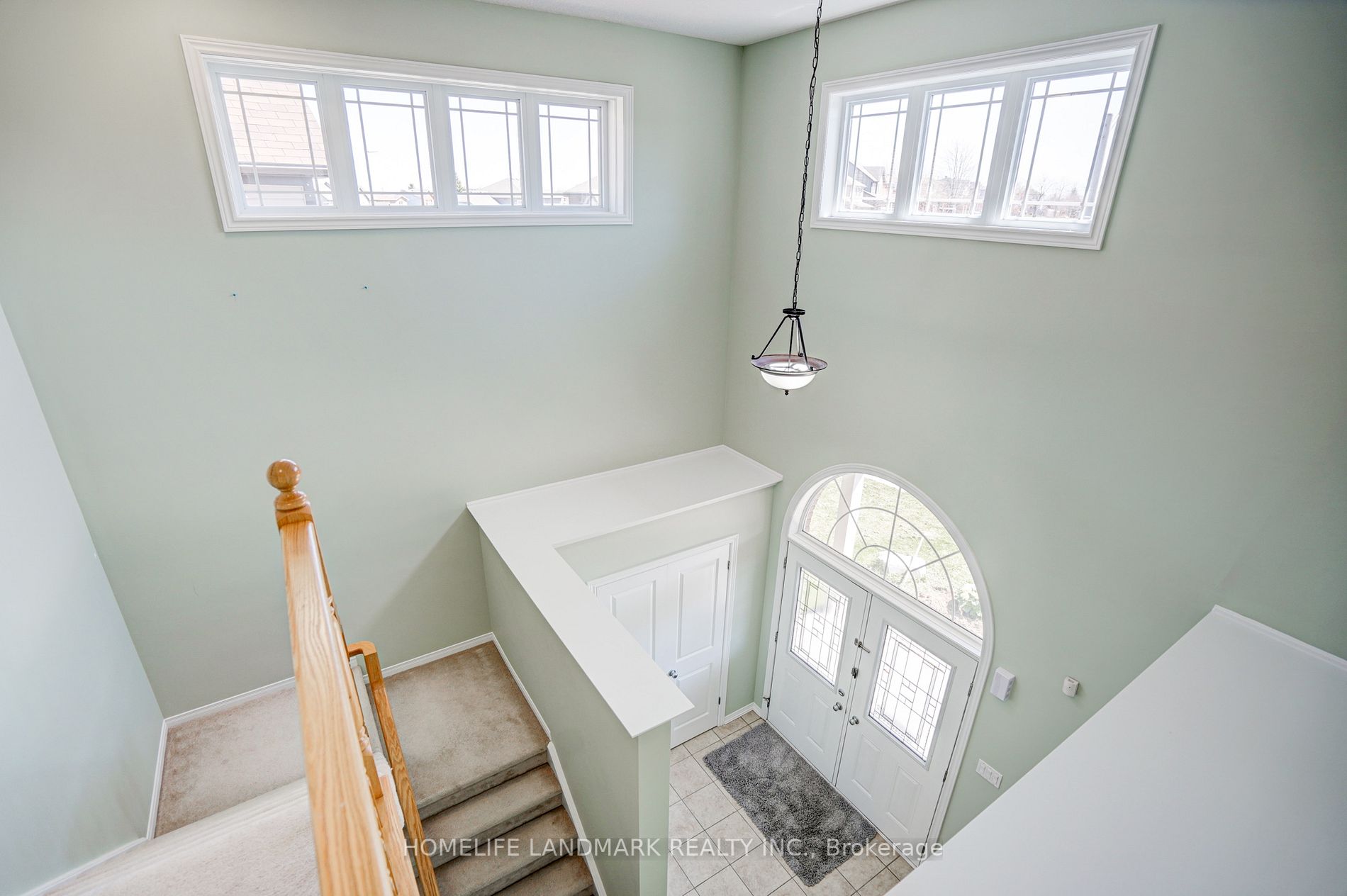 629 College Ave