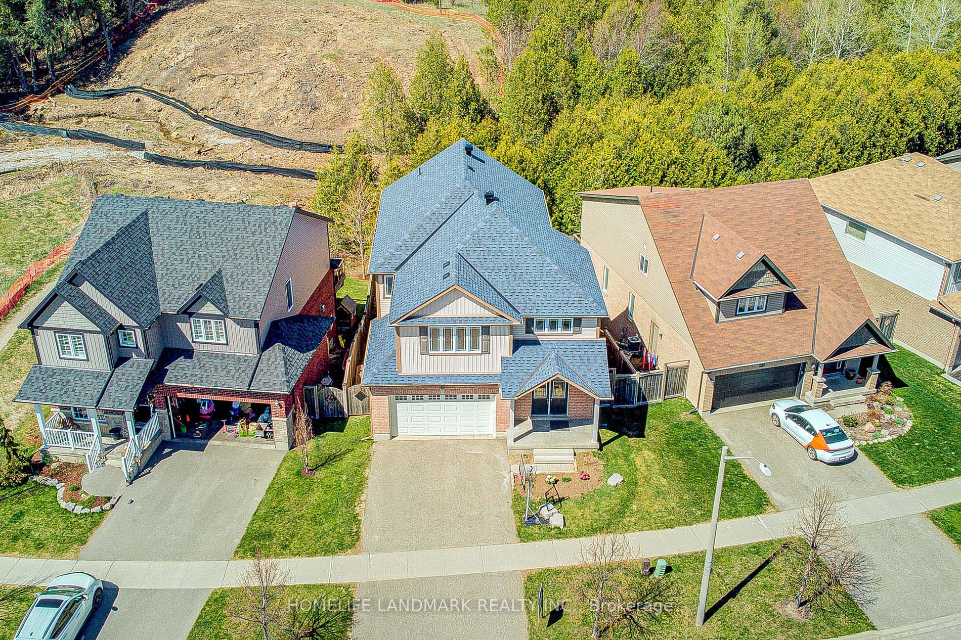 629 College Ave