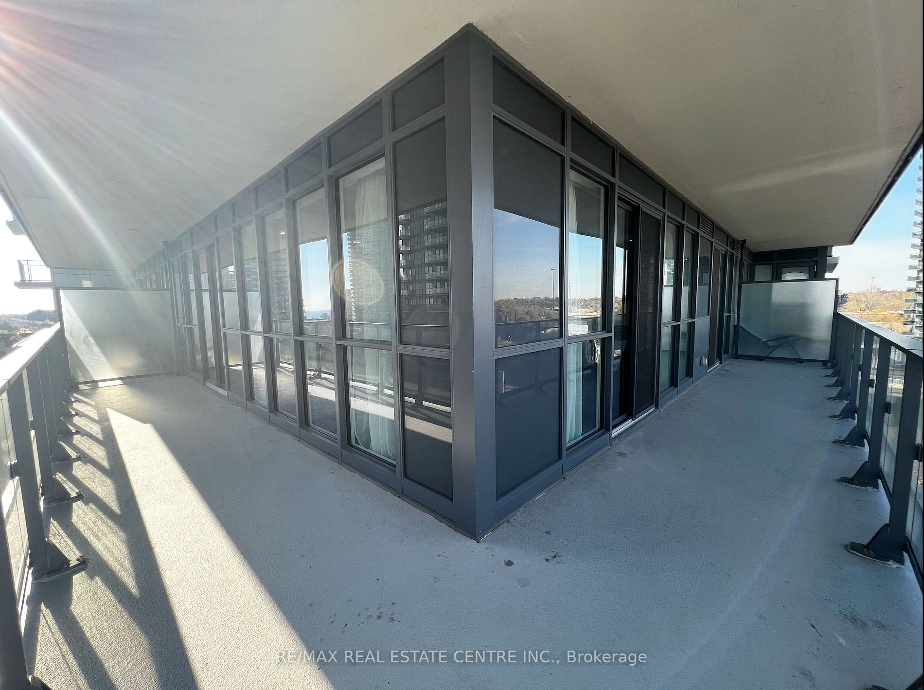 10 Park Lawn Rd, #809