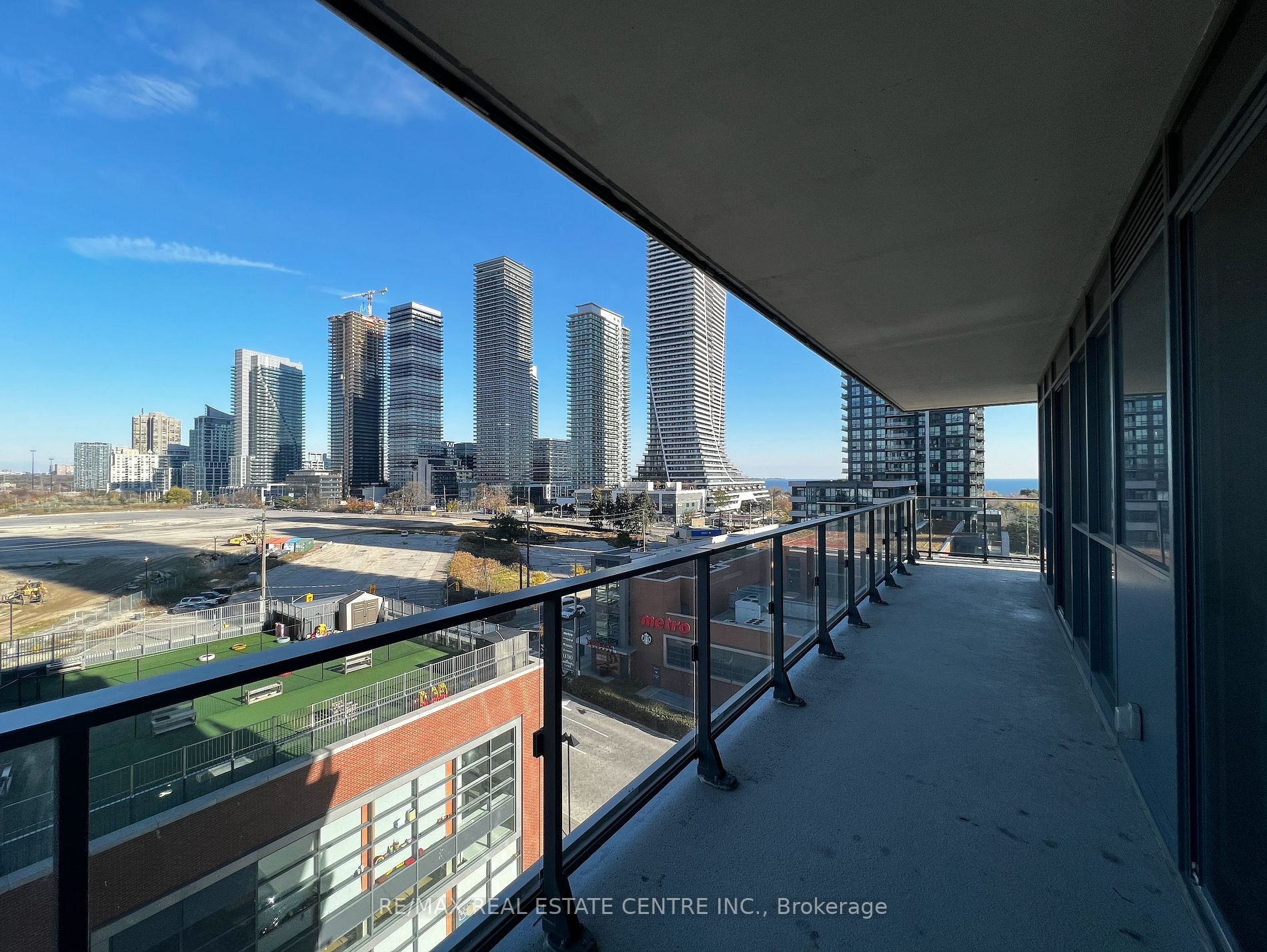 10 Park Lawn Rd, #809