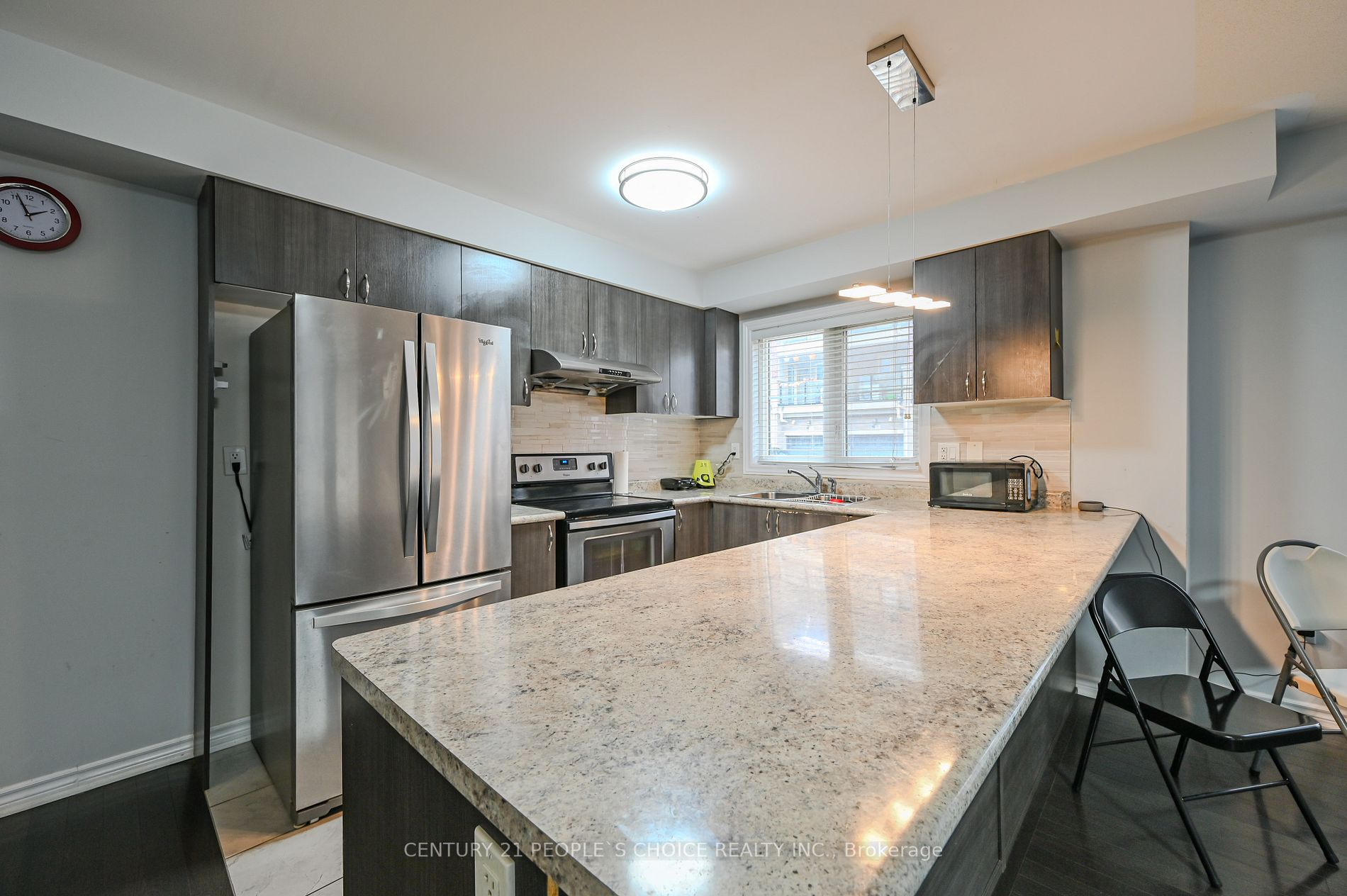 200 Veterans Dr, #13