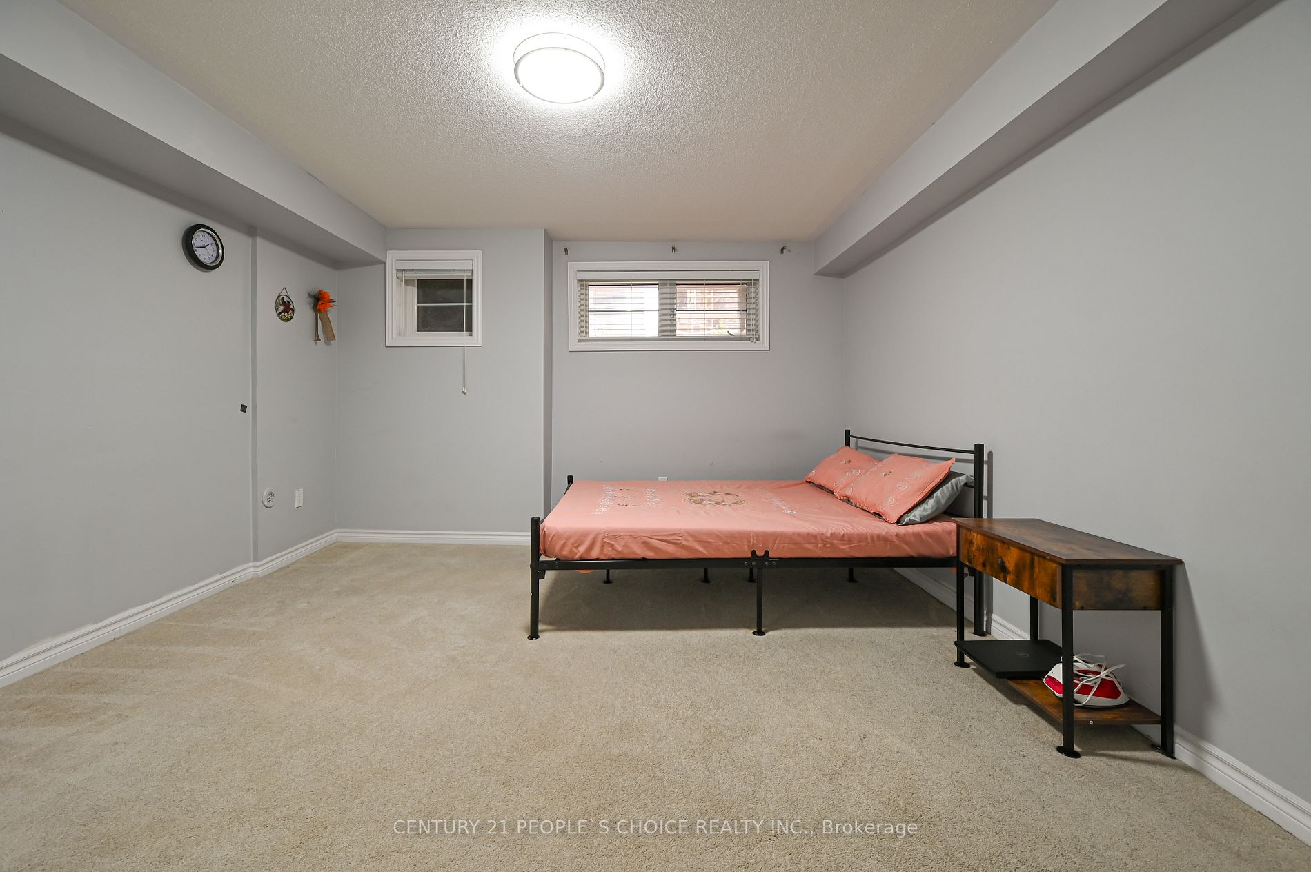200 Veterans Dr, #13