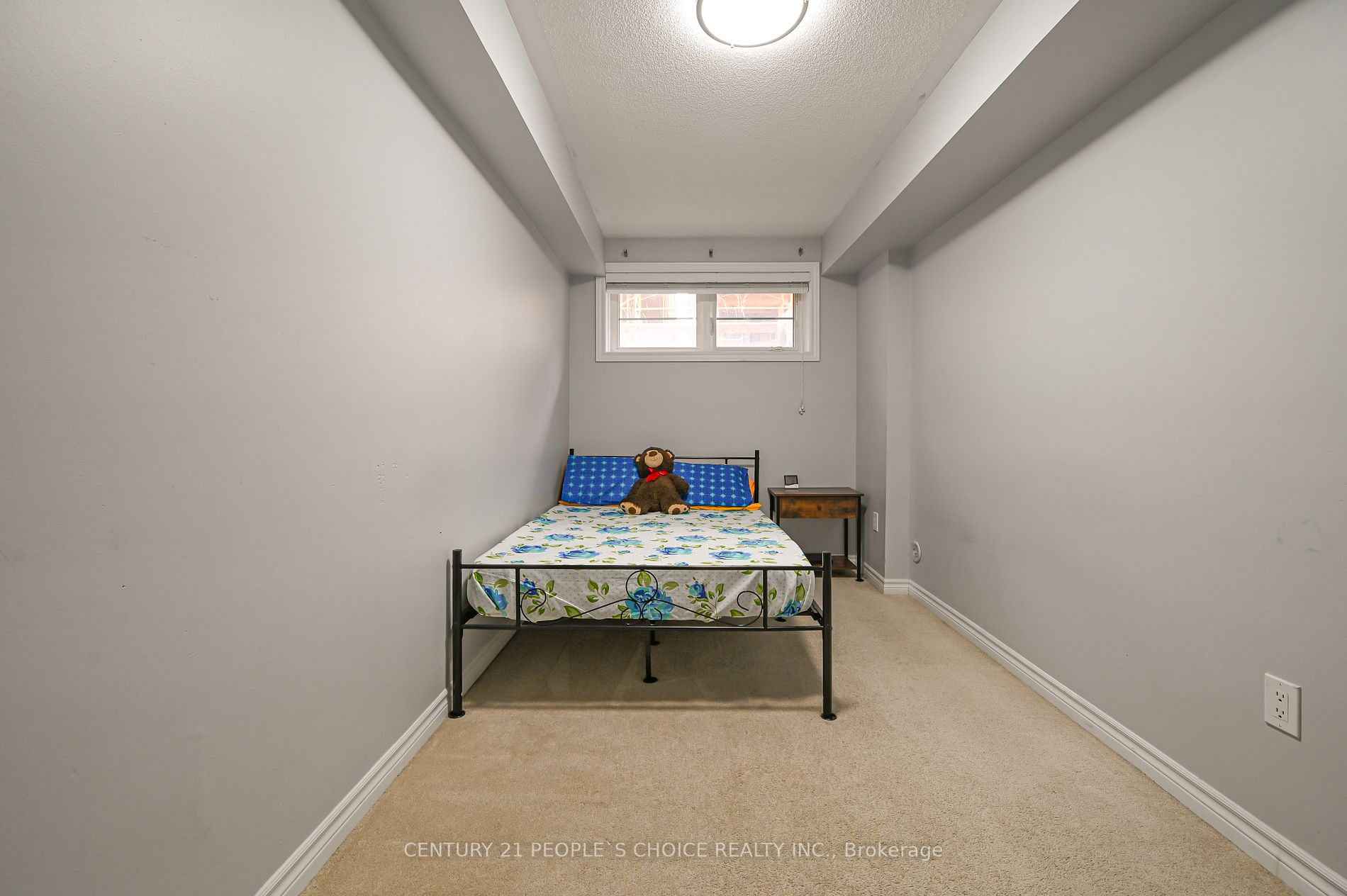 200 Veterans Dr, #13