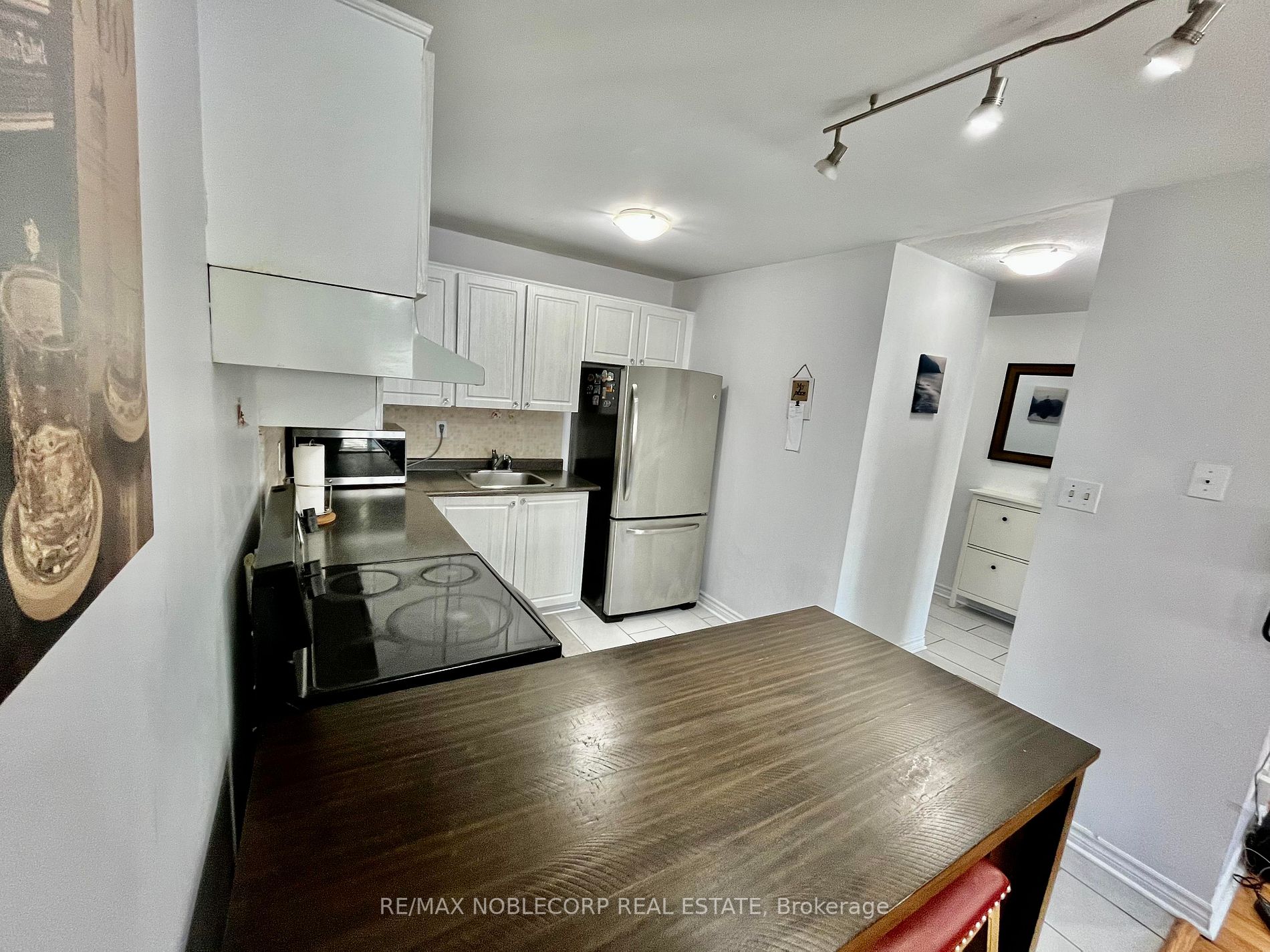 1058 Falgarwood Dr, #145