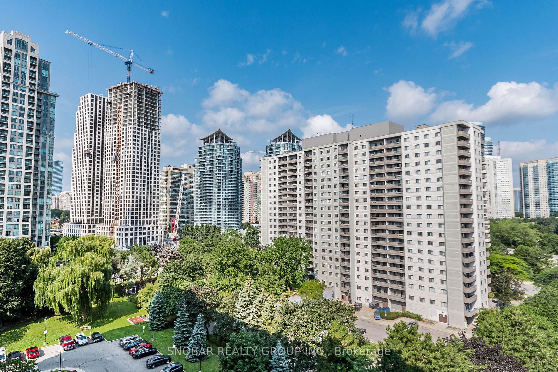 50 Elm Dr E, #1110