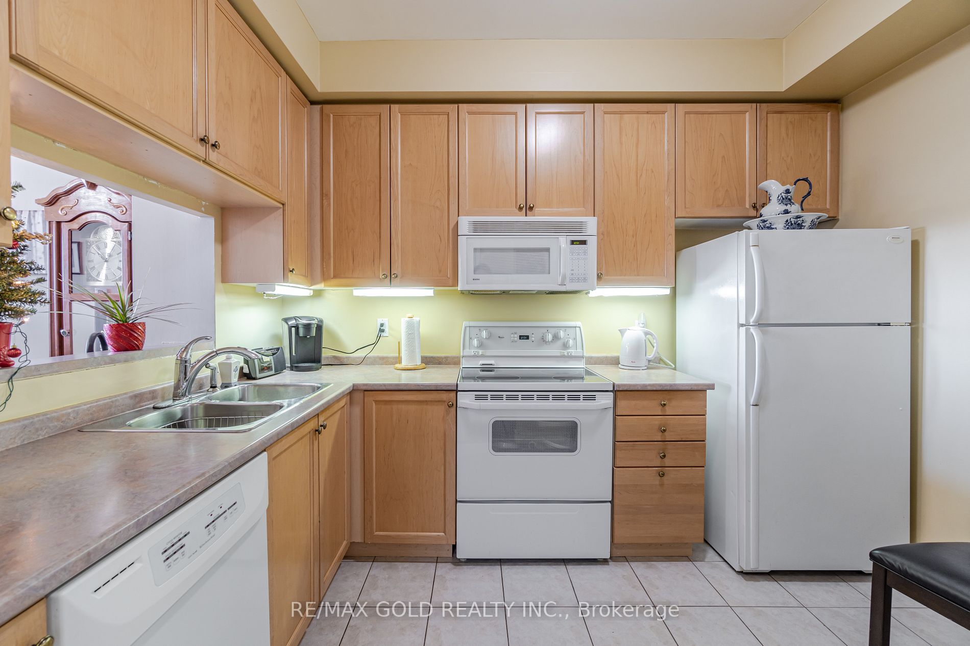 1 Belvedere Crt, #609