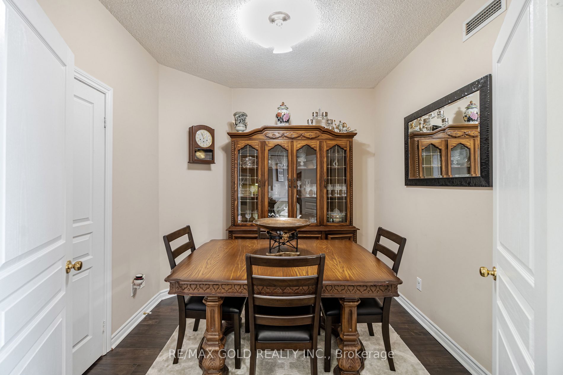 1 Belvedere Crt, #609