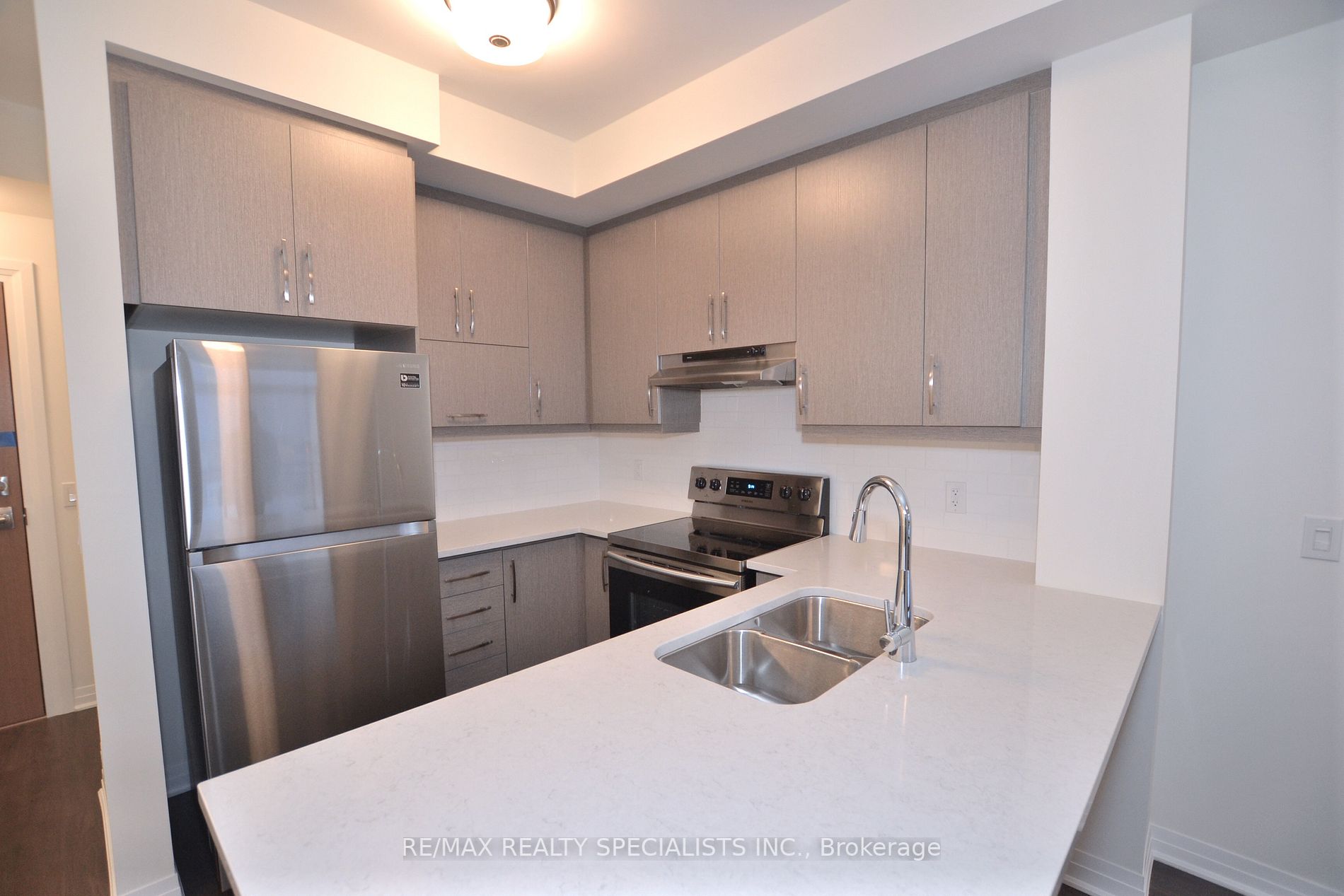 1105 Leger Way, #425