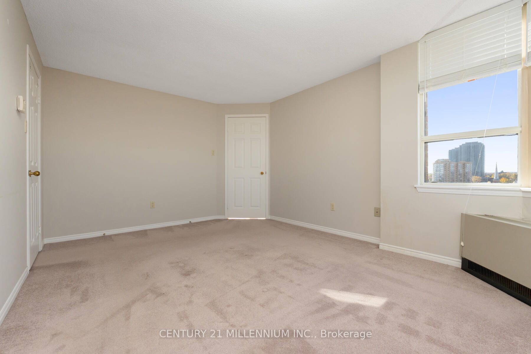 58 Church St, #1002
