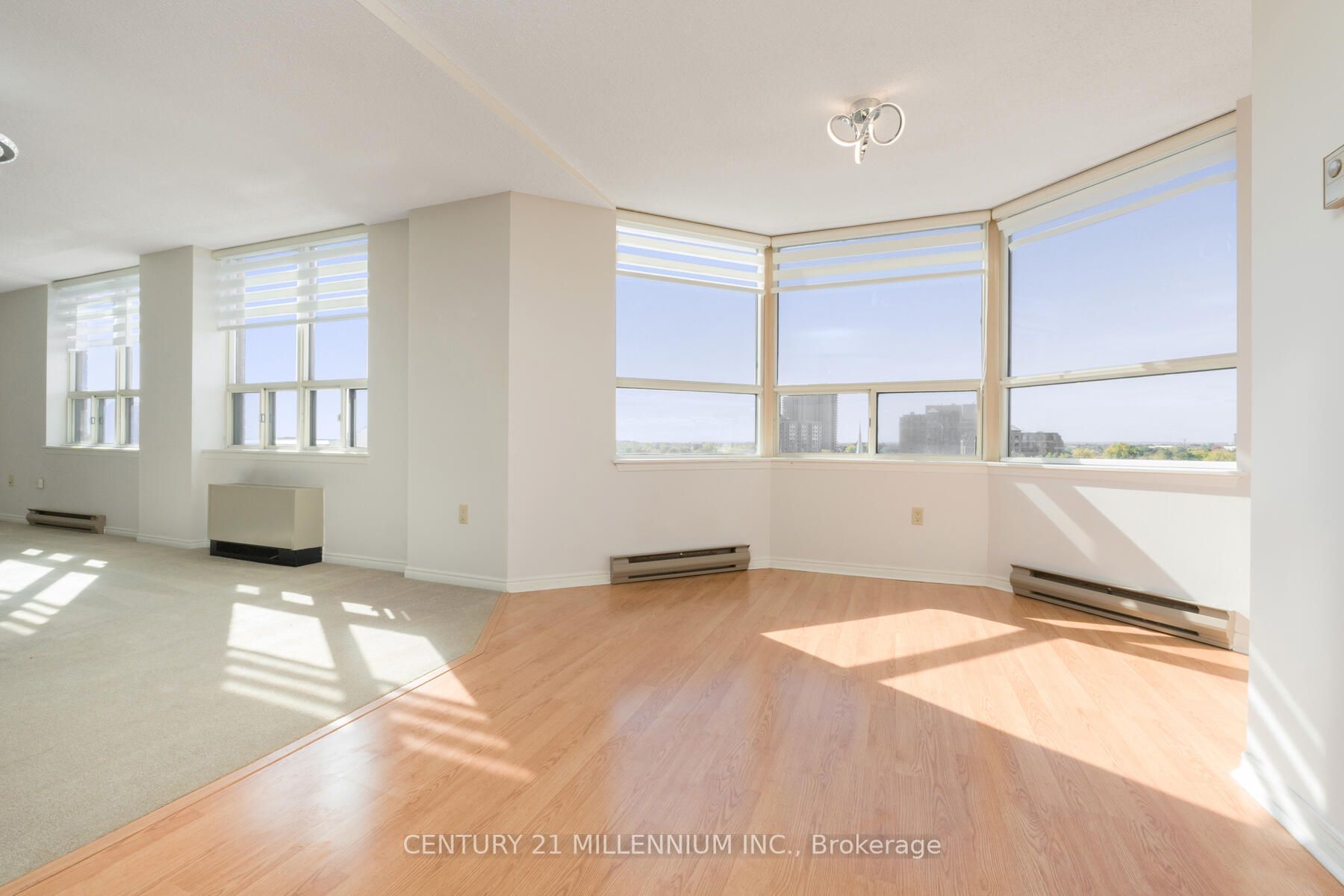58 Church St, #1002
