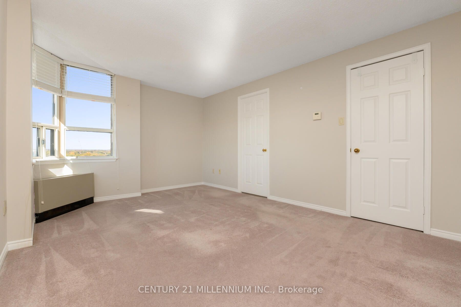 58 Church St, #1002