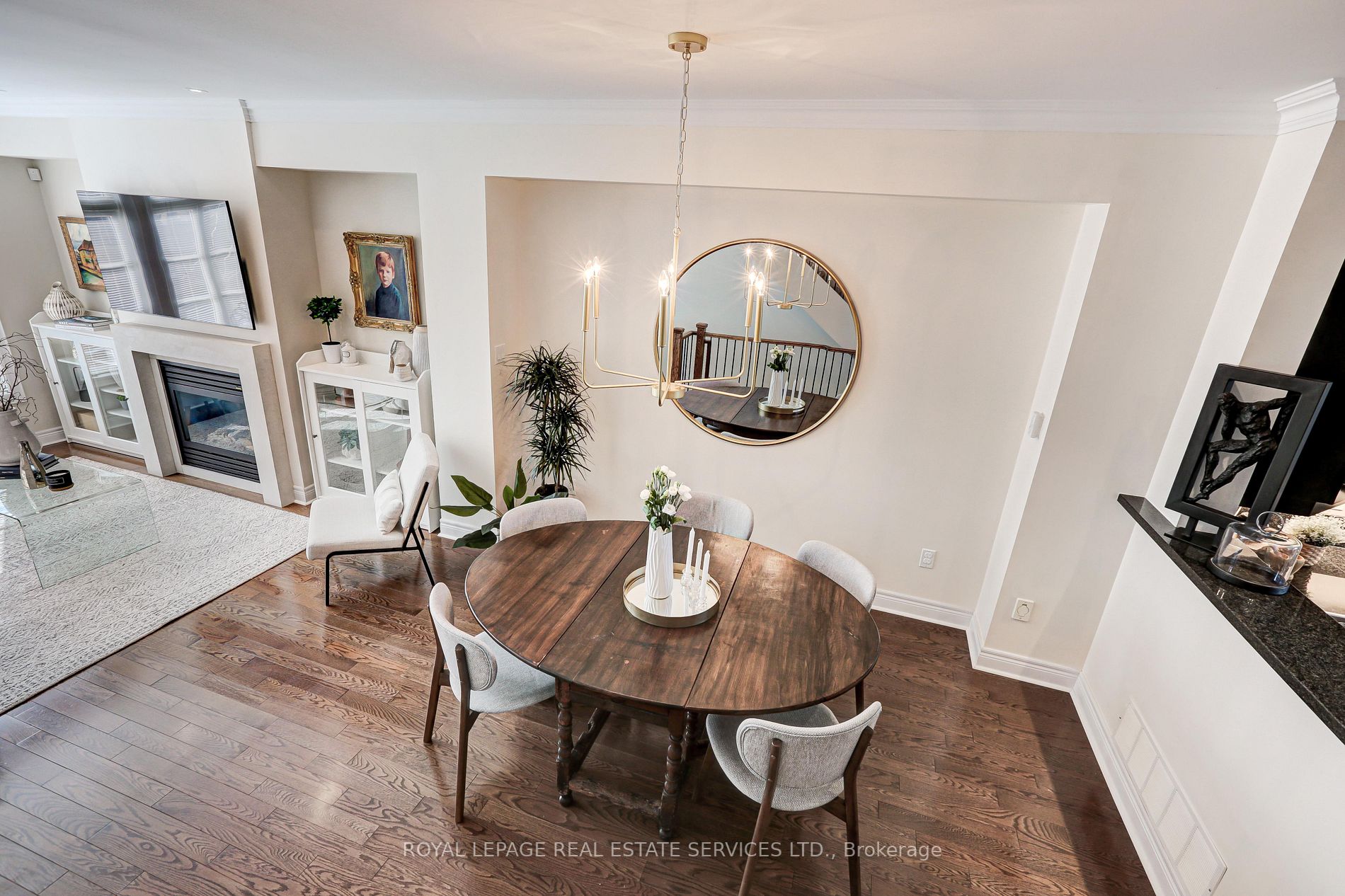 12 Furrow Lane