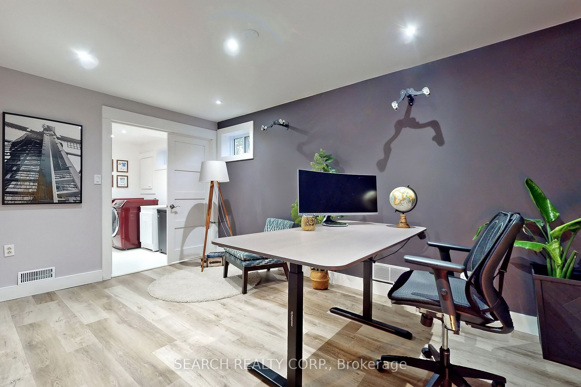 1499 Hobbs Cres