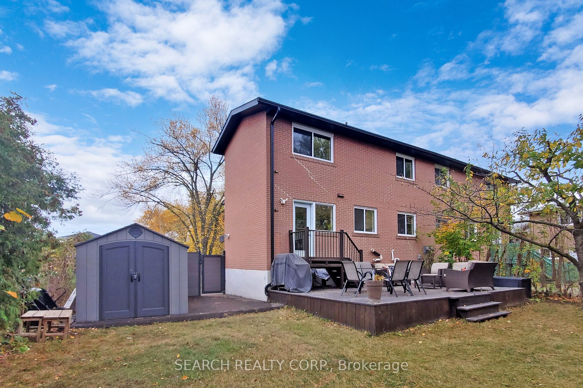 1499 Hobbs Cres