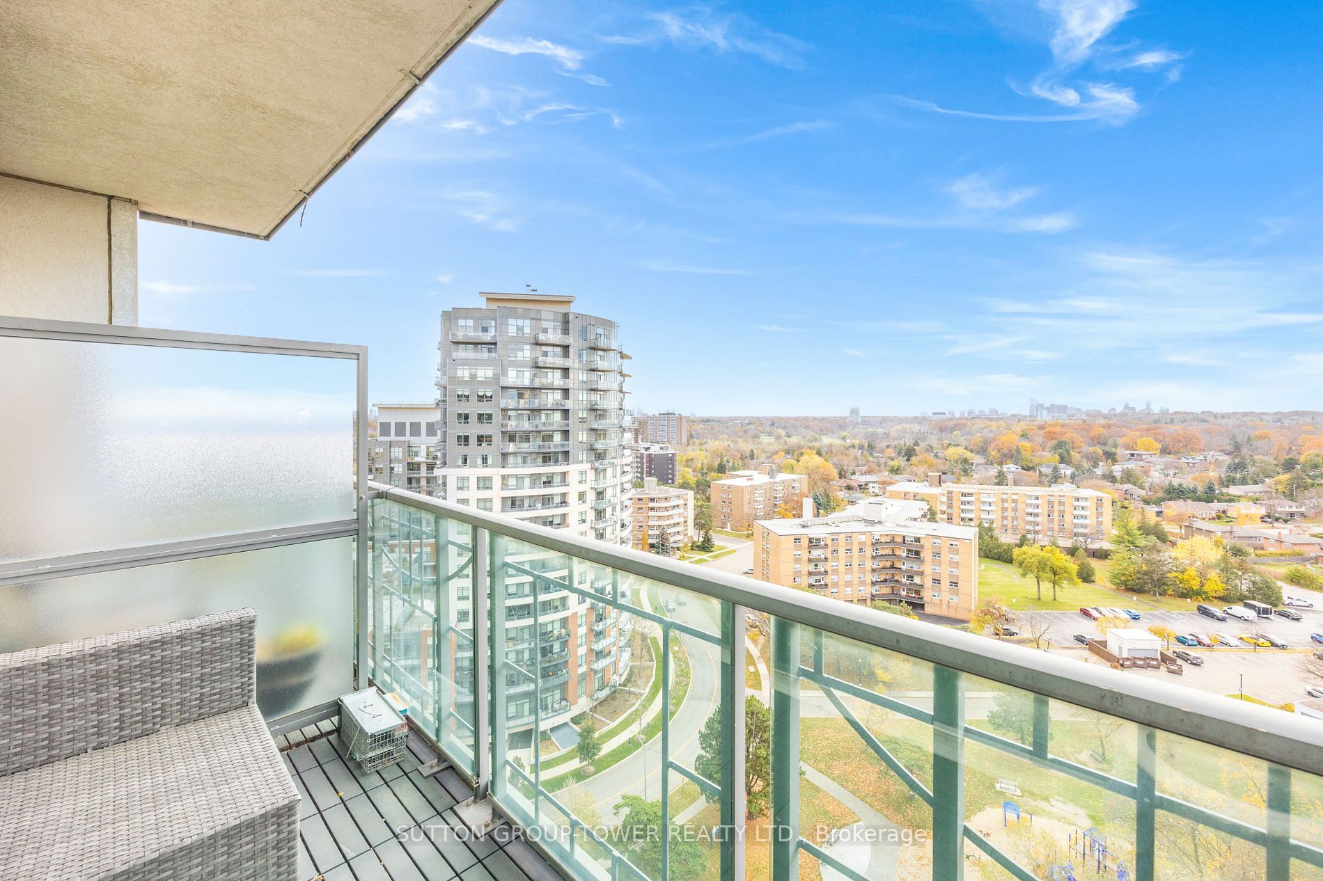 38 Fontenay Crt, #1607