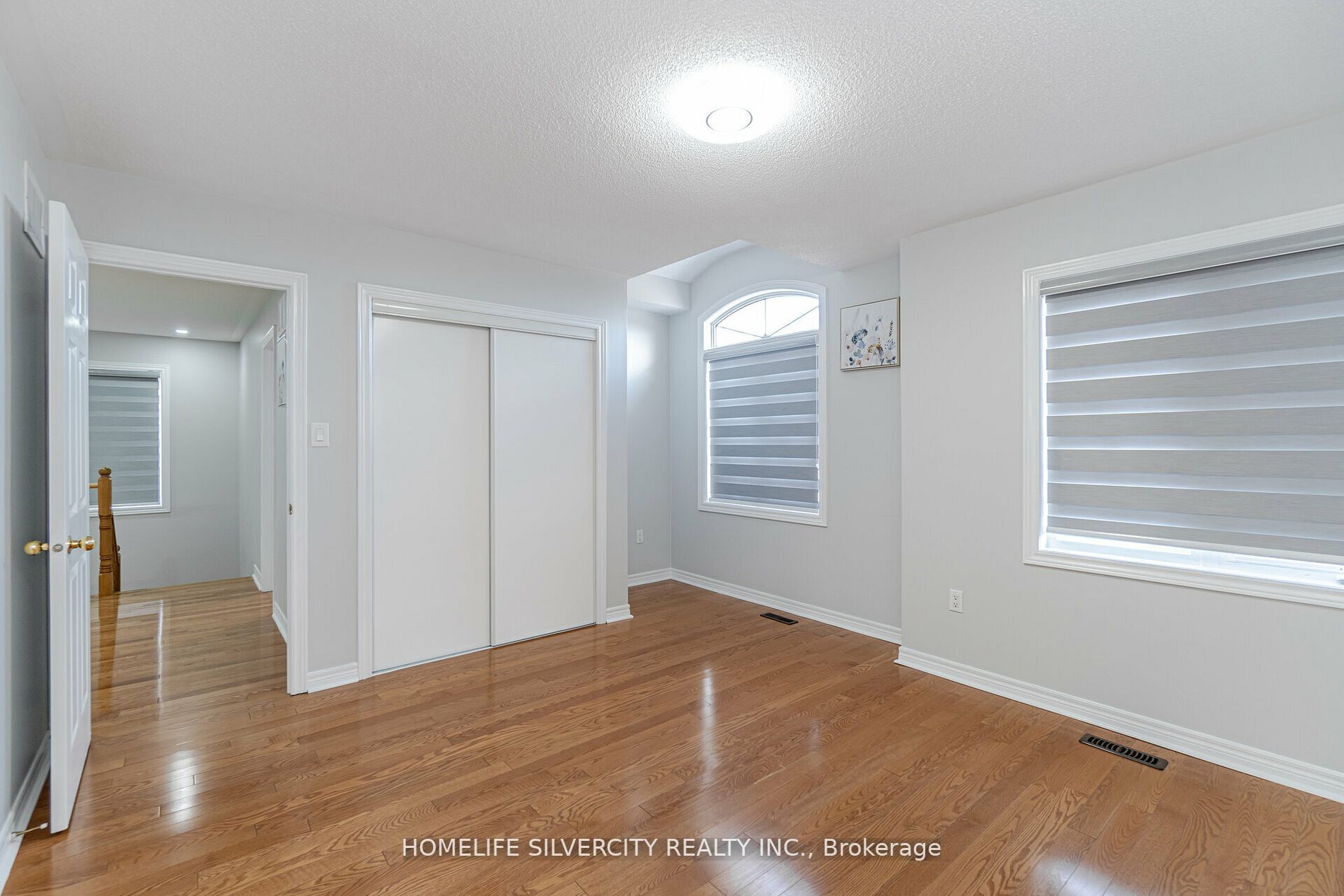 36 Fallgate Dr