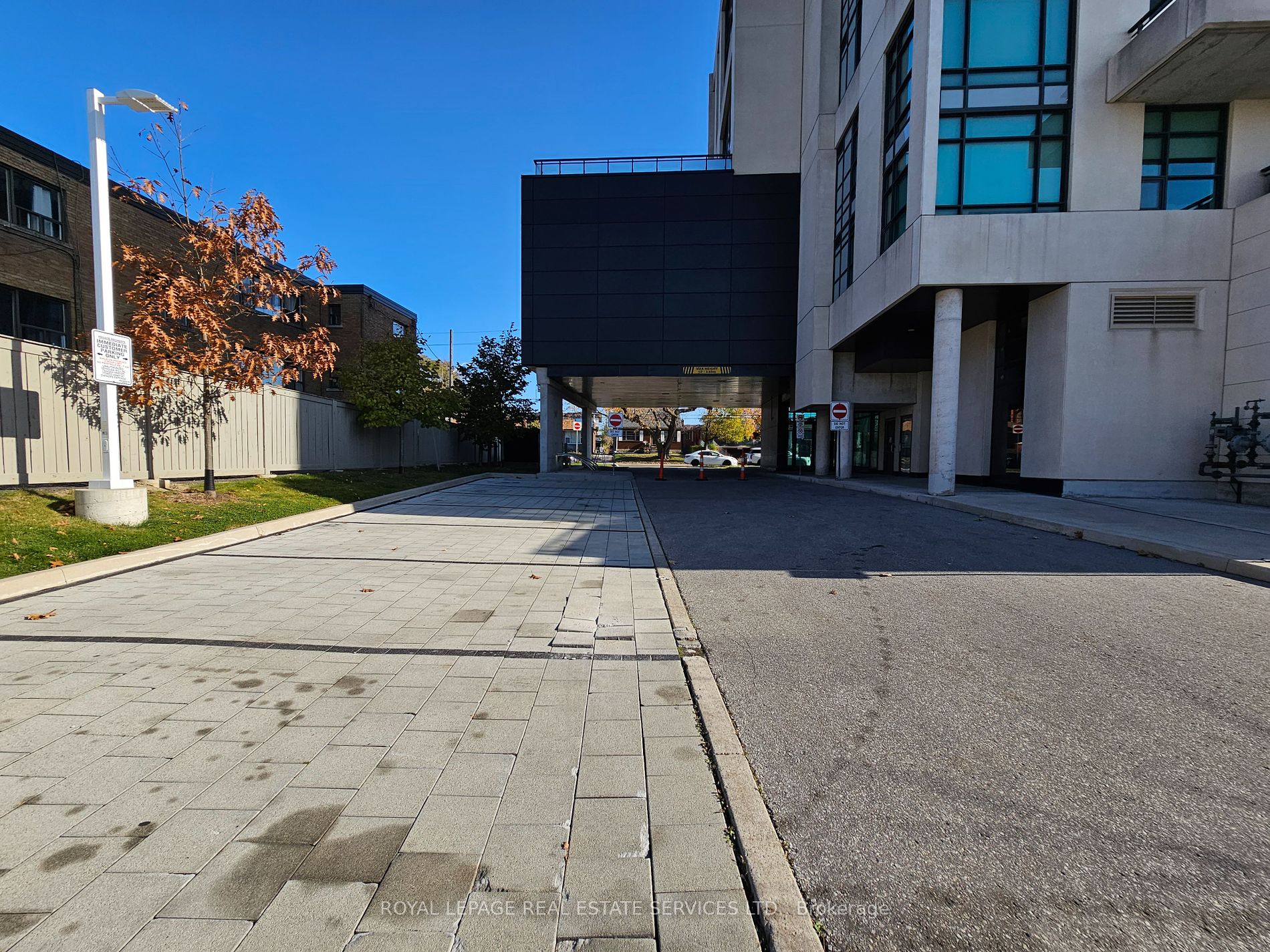 2522 Keele St, #1-4