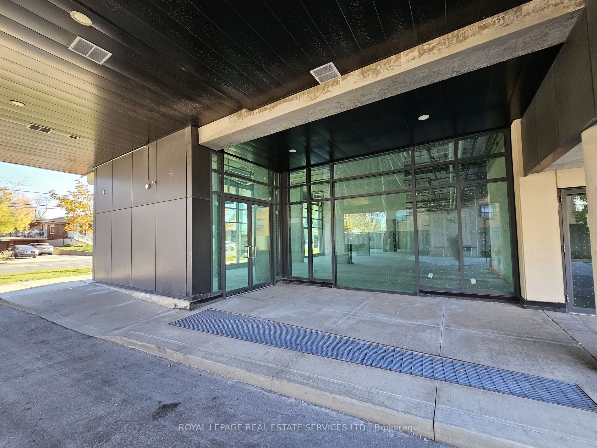 2522 Keele St, #1-4