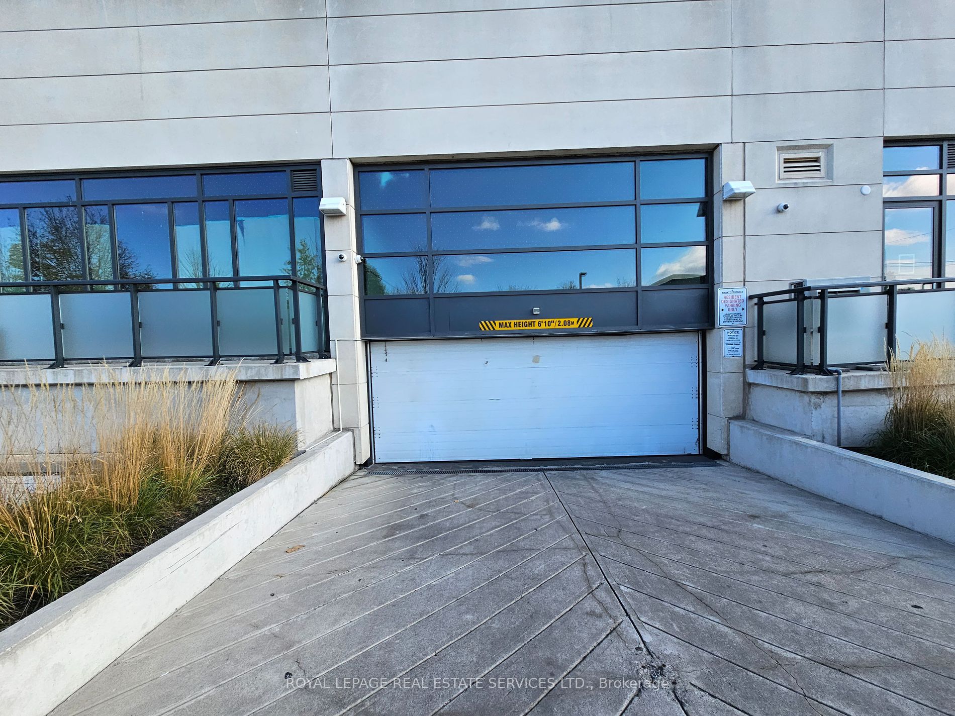 2522 Keele St, #1-4