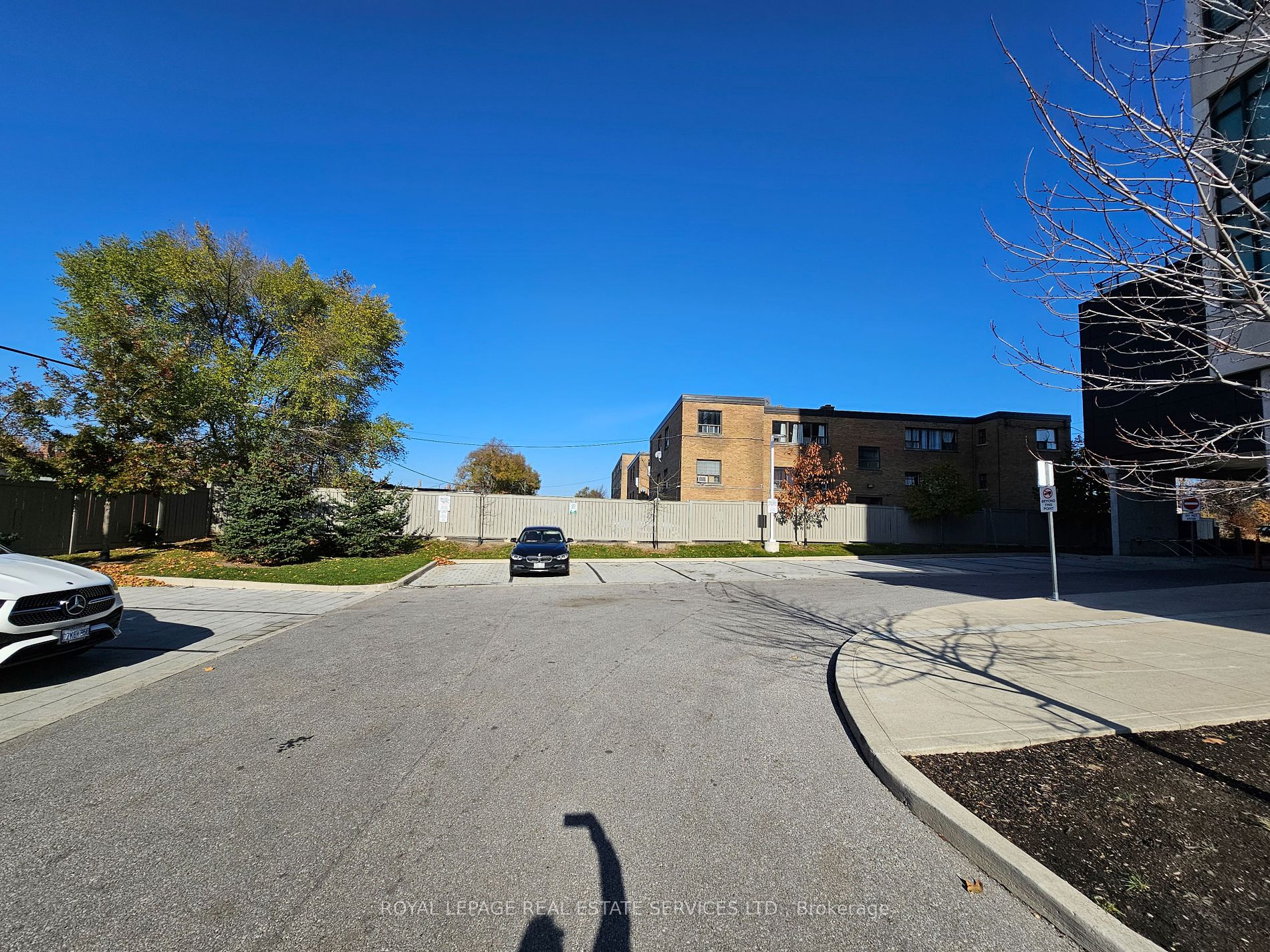 2522 Keele St, #1-4