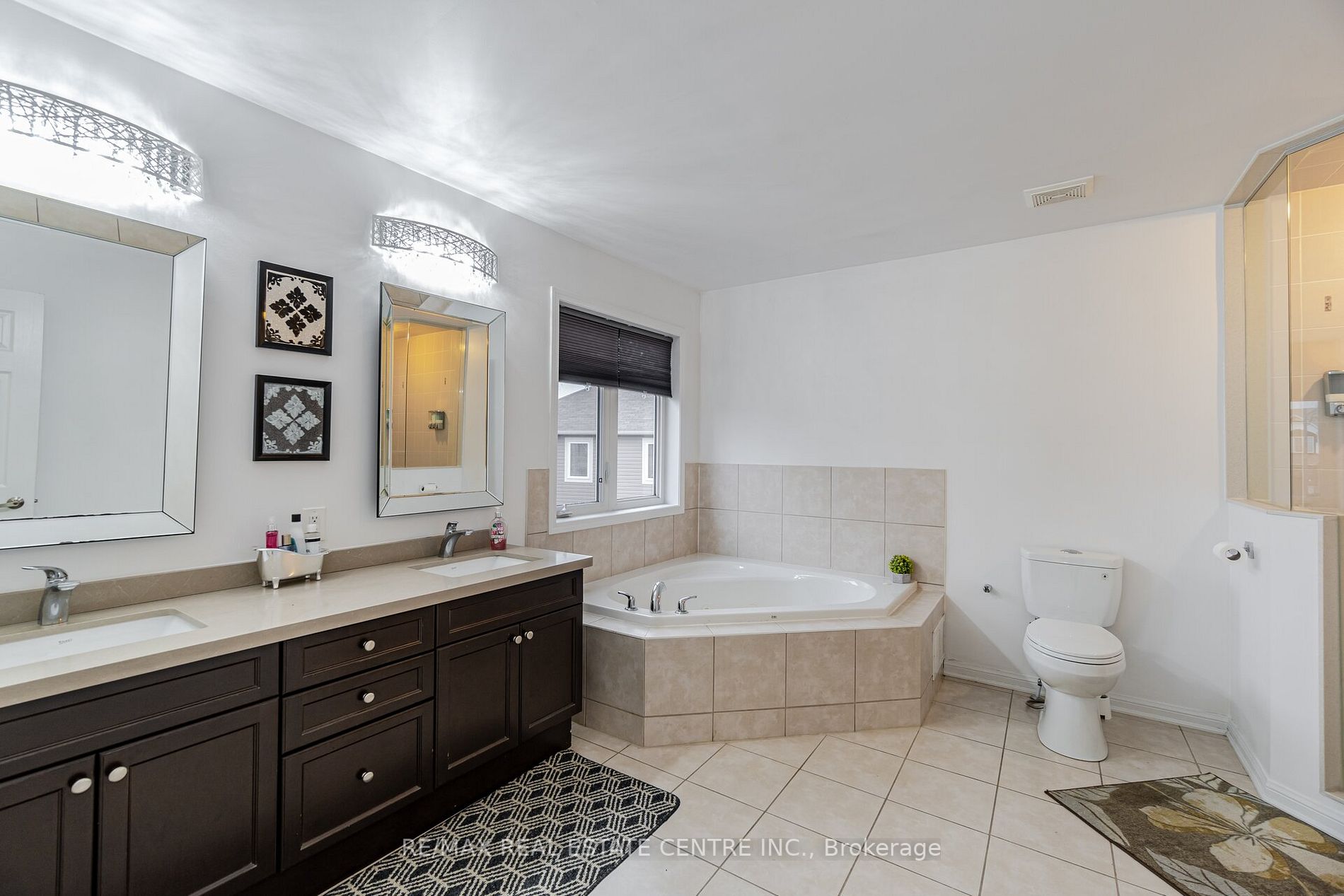 569 Symons Crossing