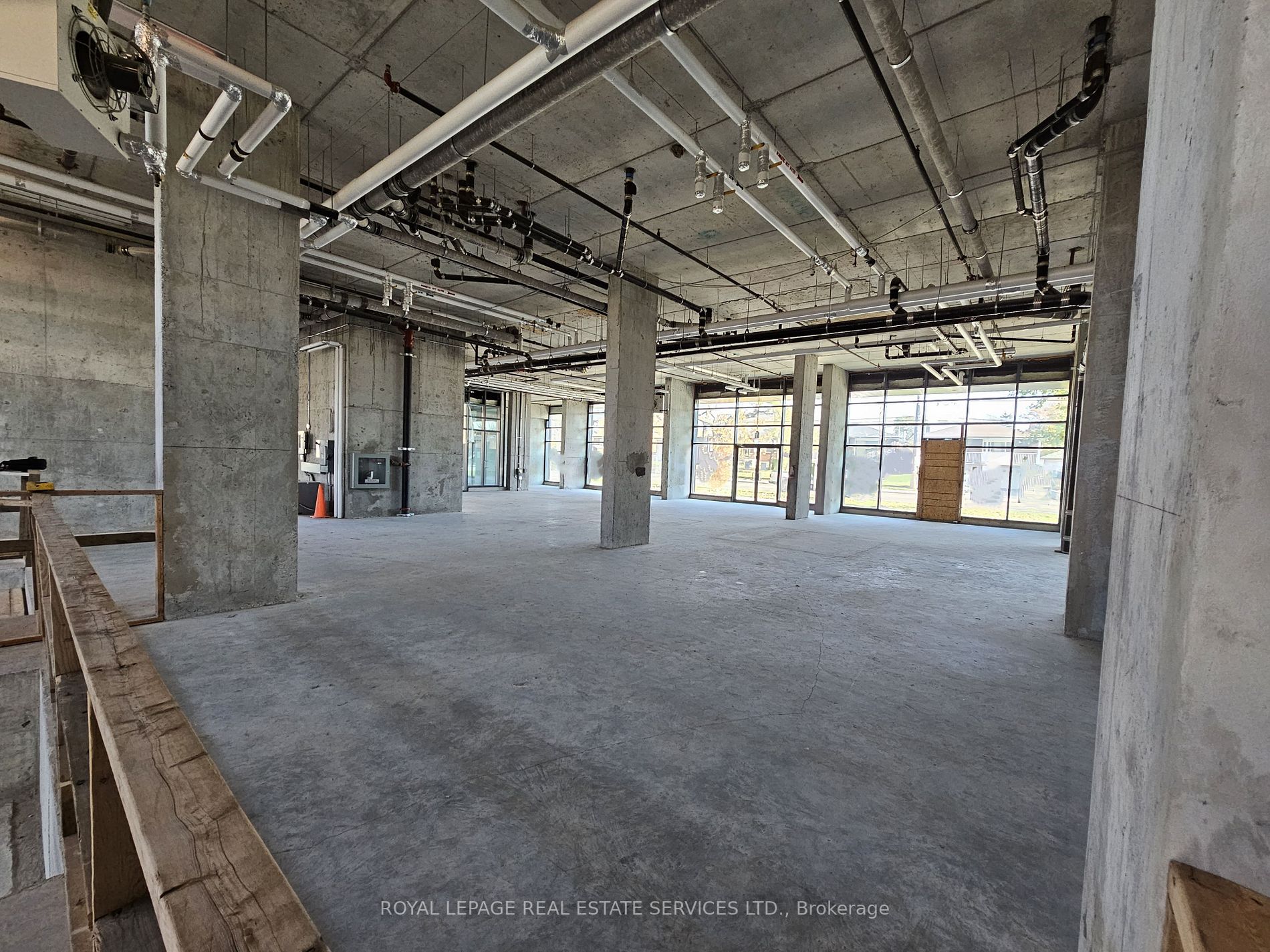 2522 Keele St, #1 - 4