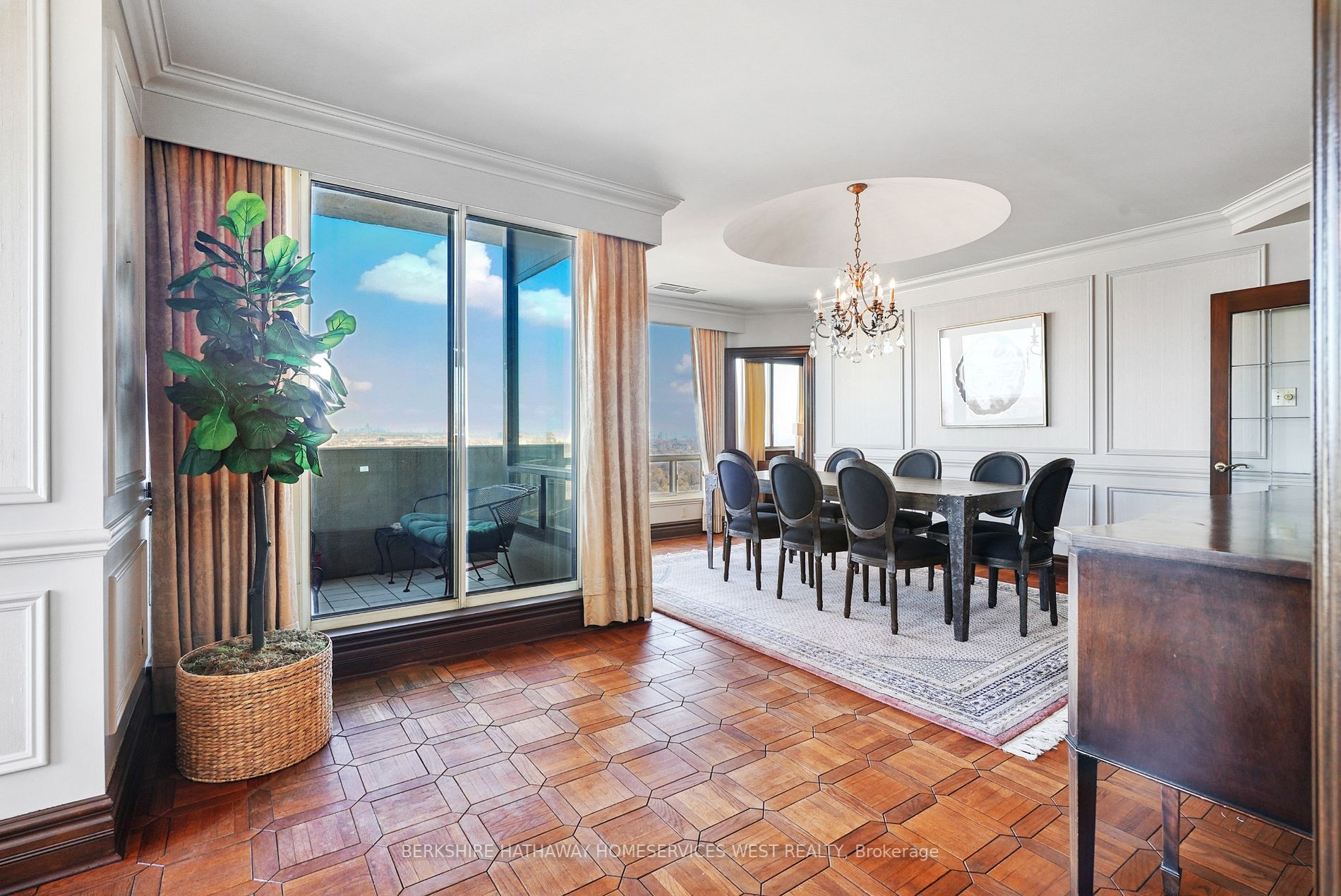 1300 Islington Ave, #2901