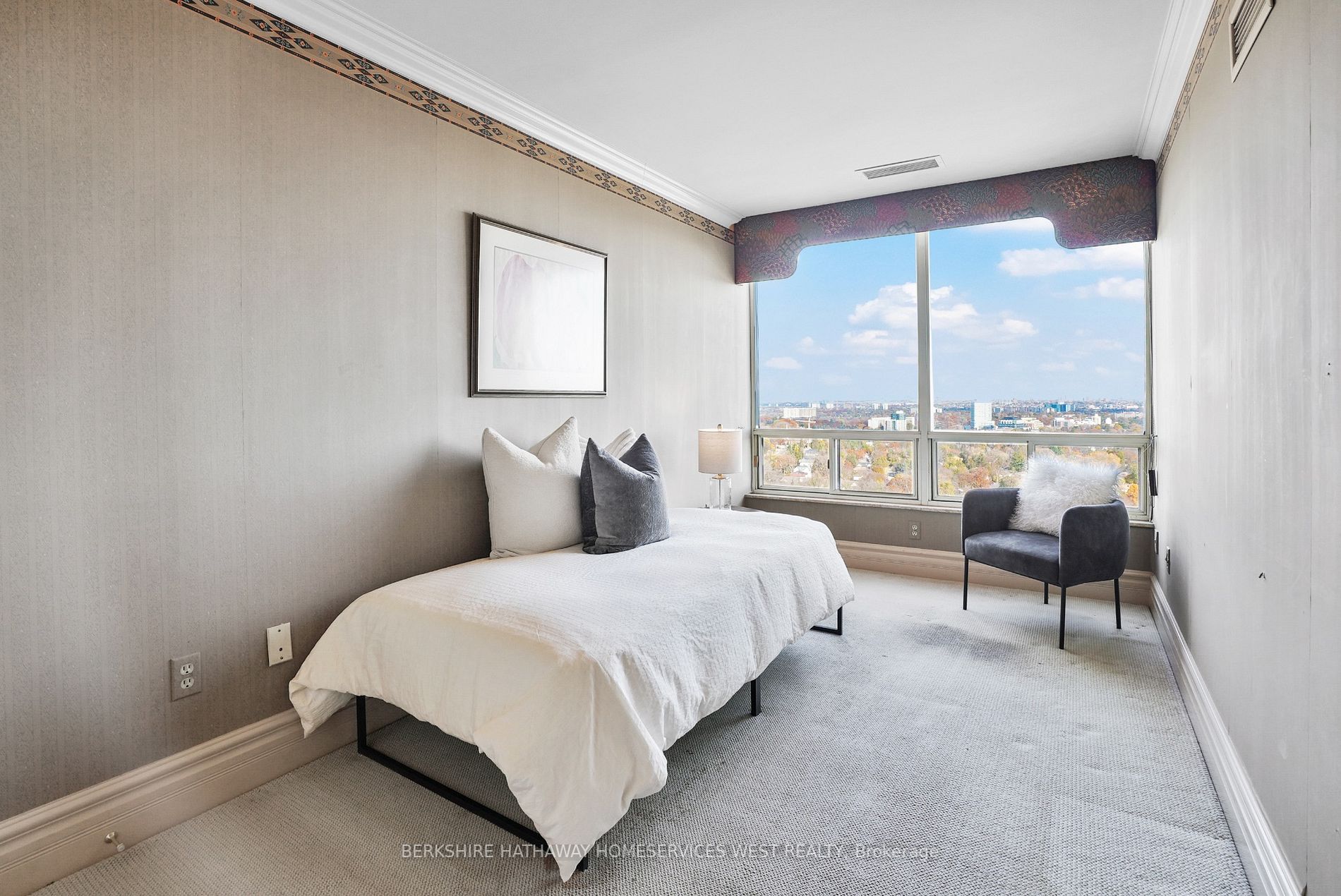 1300 Islington Ave, #2901