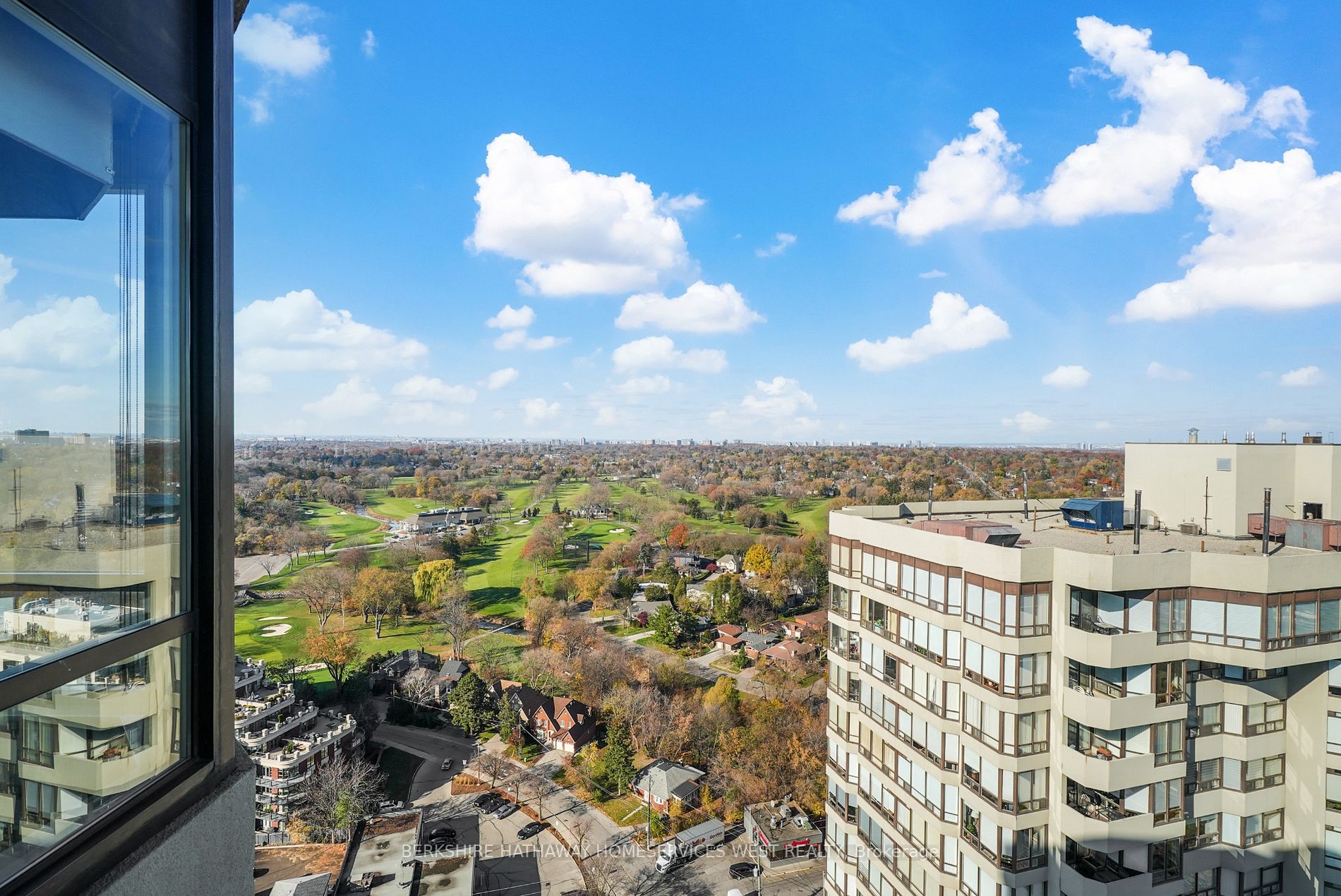 1300 Islington Ave, #2901