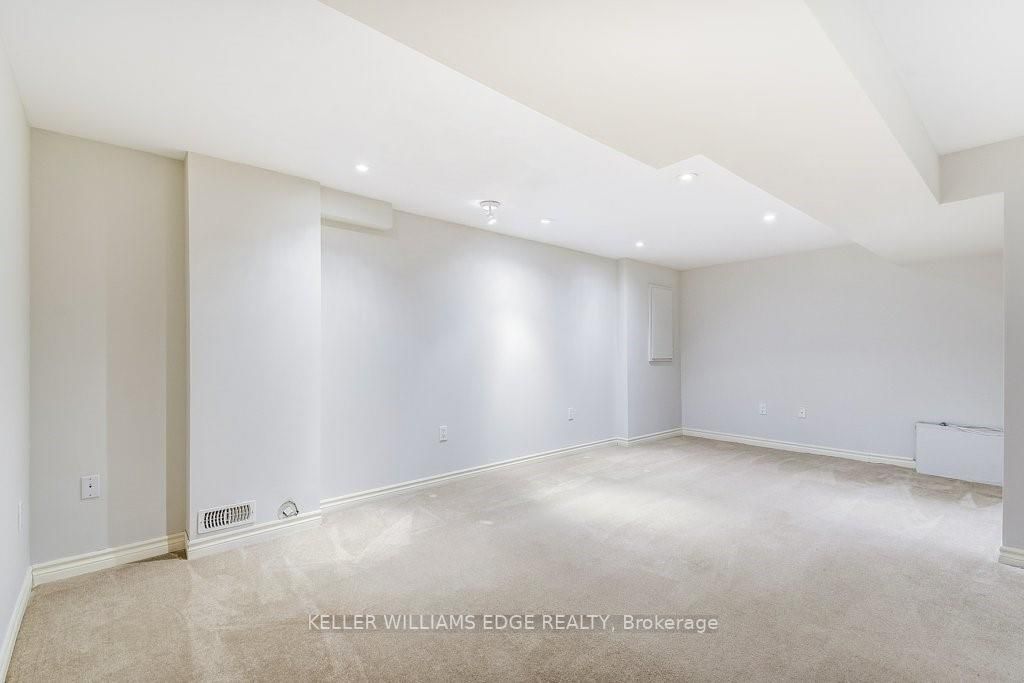 455 Claridge Rd, #5