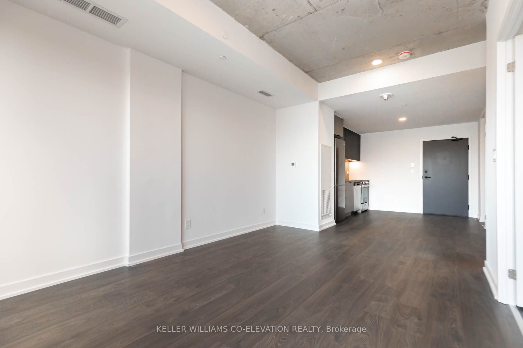 57 Brock Ave, #403