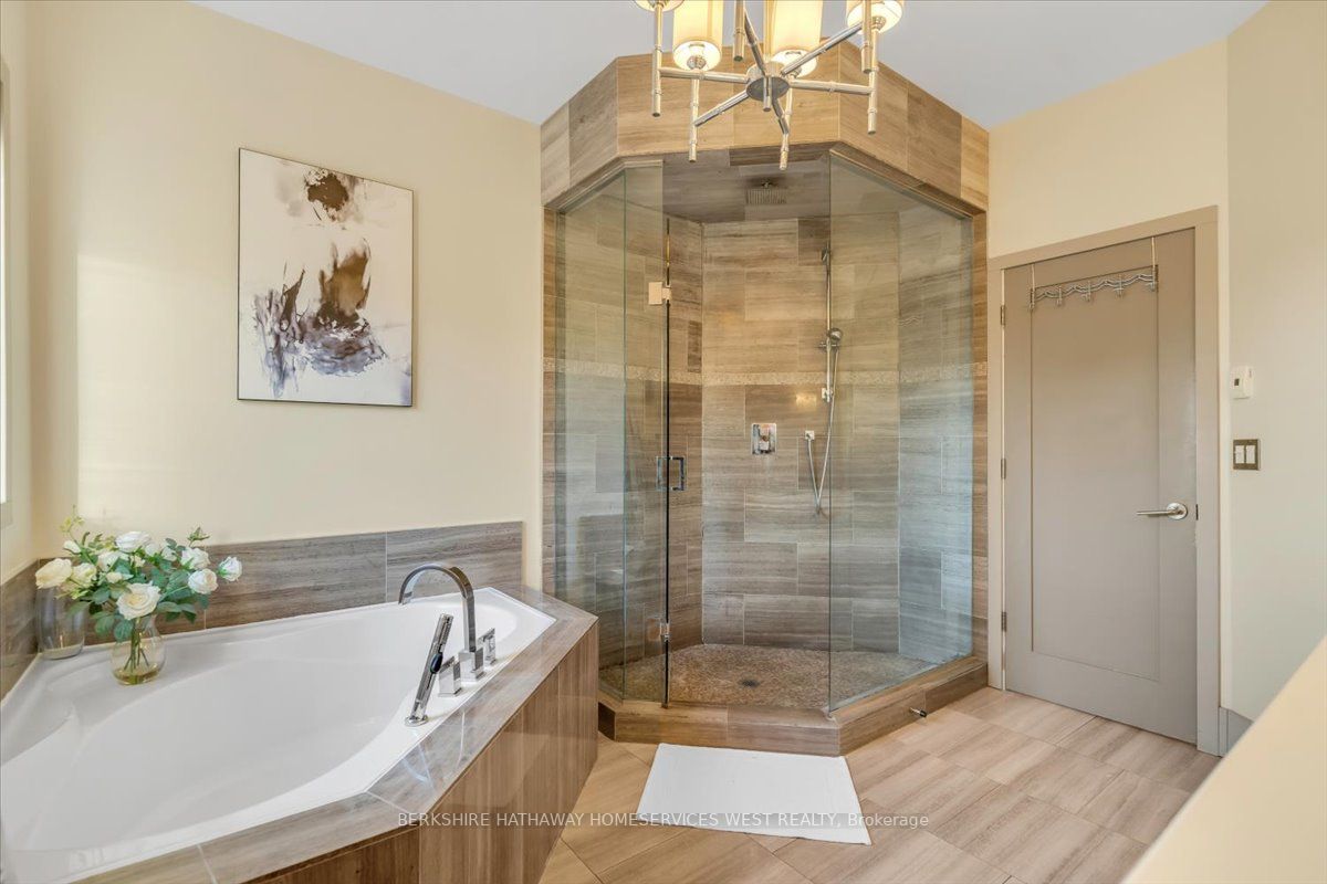 71 Guthrie Ave