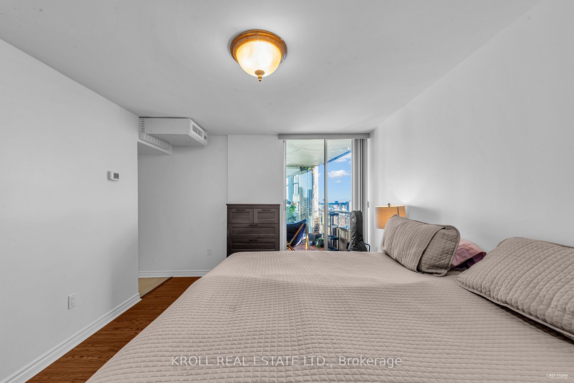 3100 Kirwin Ave, #2506