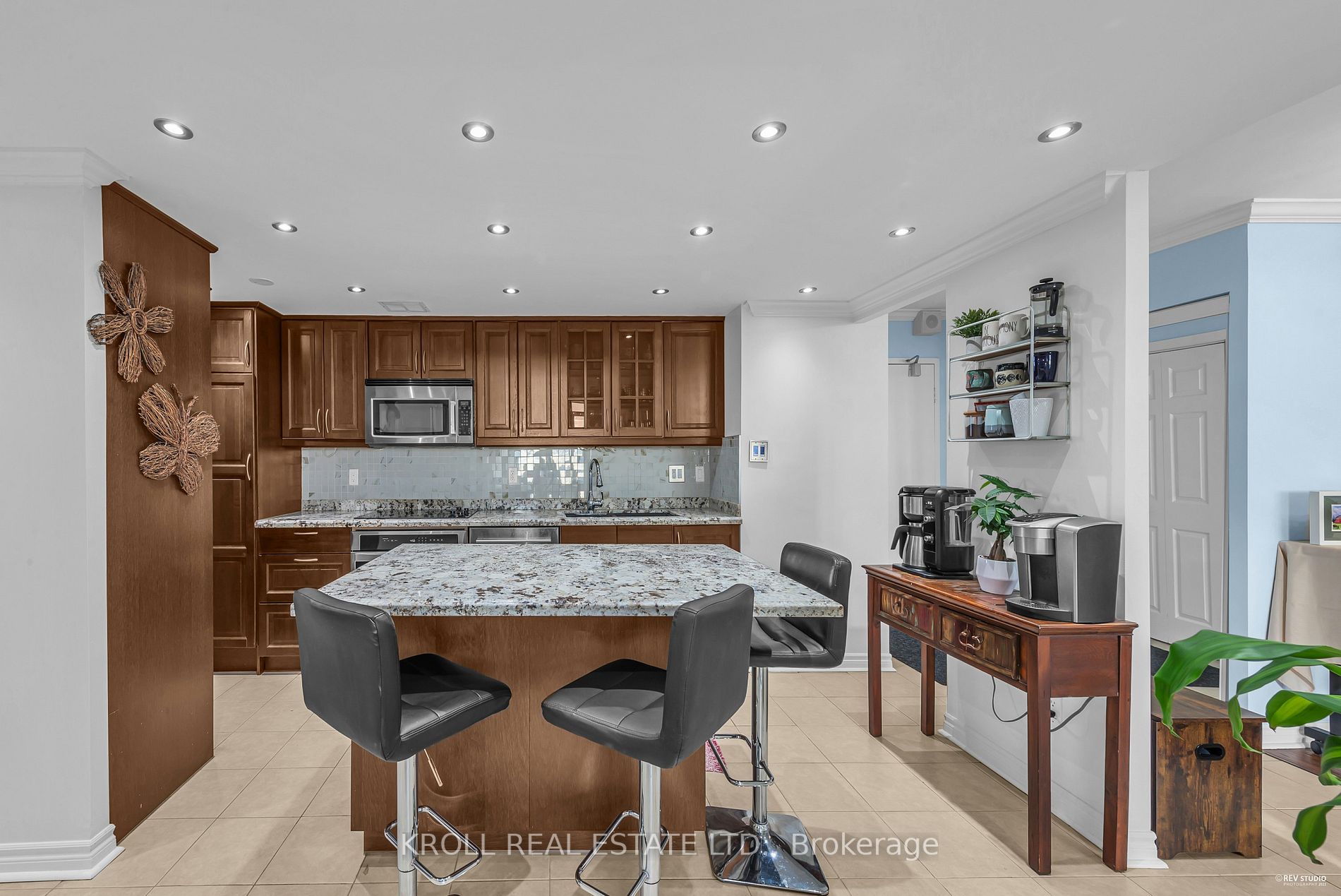 3100 Kirwin Ave, #2506