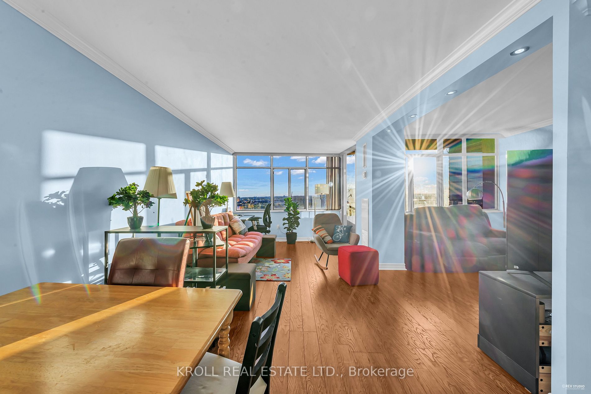 3100 Kirwin Ave, #2506