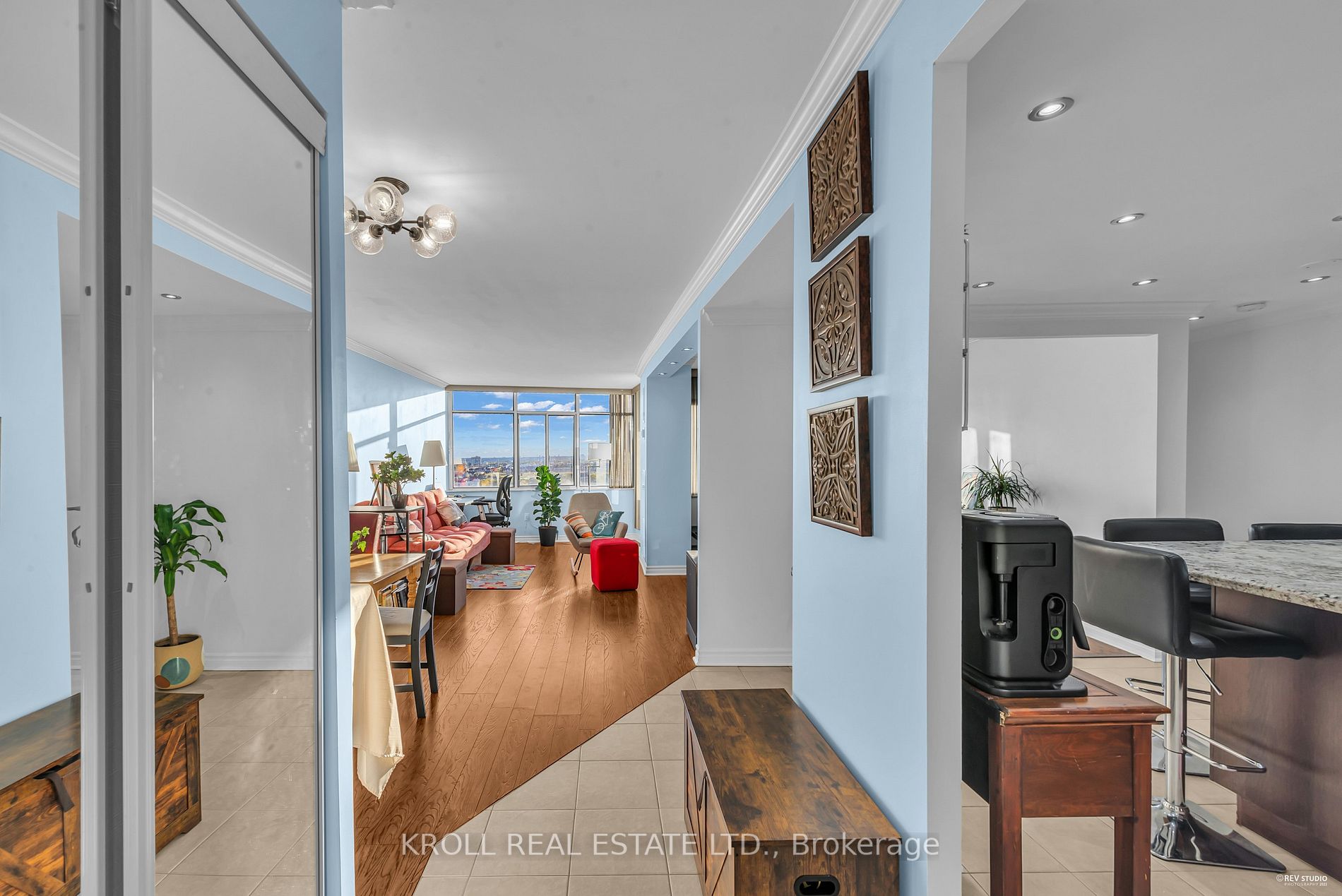 3100 Kirwin Ave, #2506